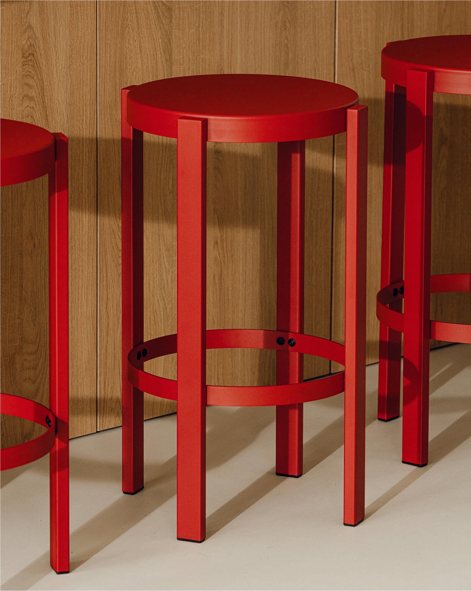 Doon Bar Stool - low - nooma