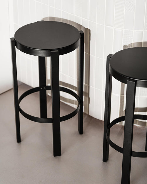 Doon Bar Stool - tall - nooma