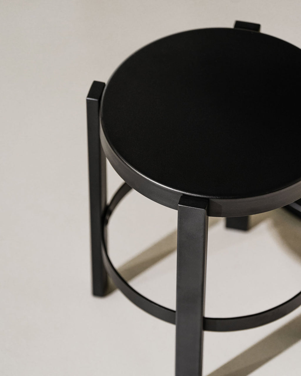 Doon Stool - nooma