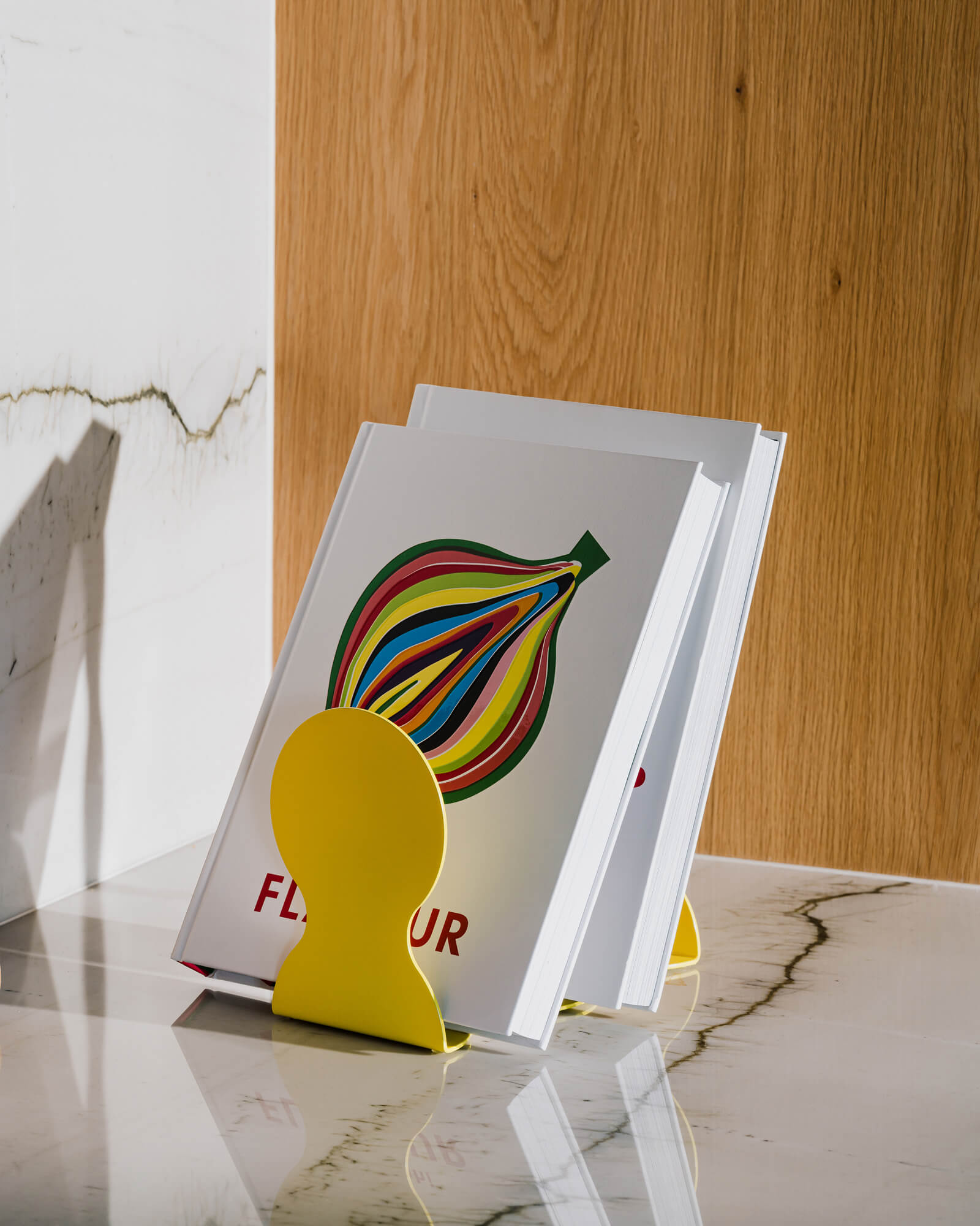 Fala Bookend - nooma