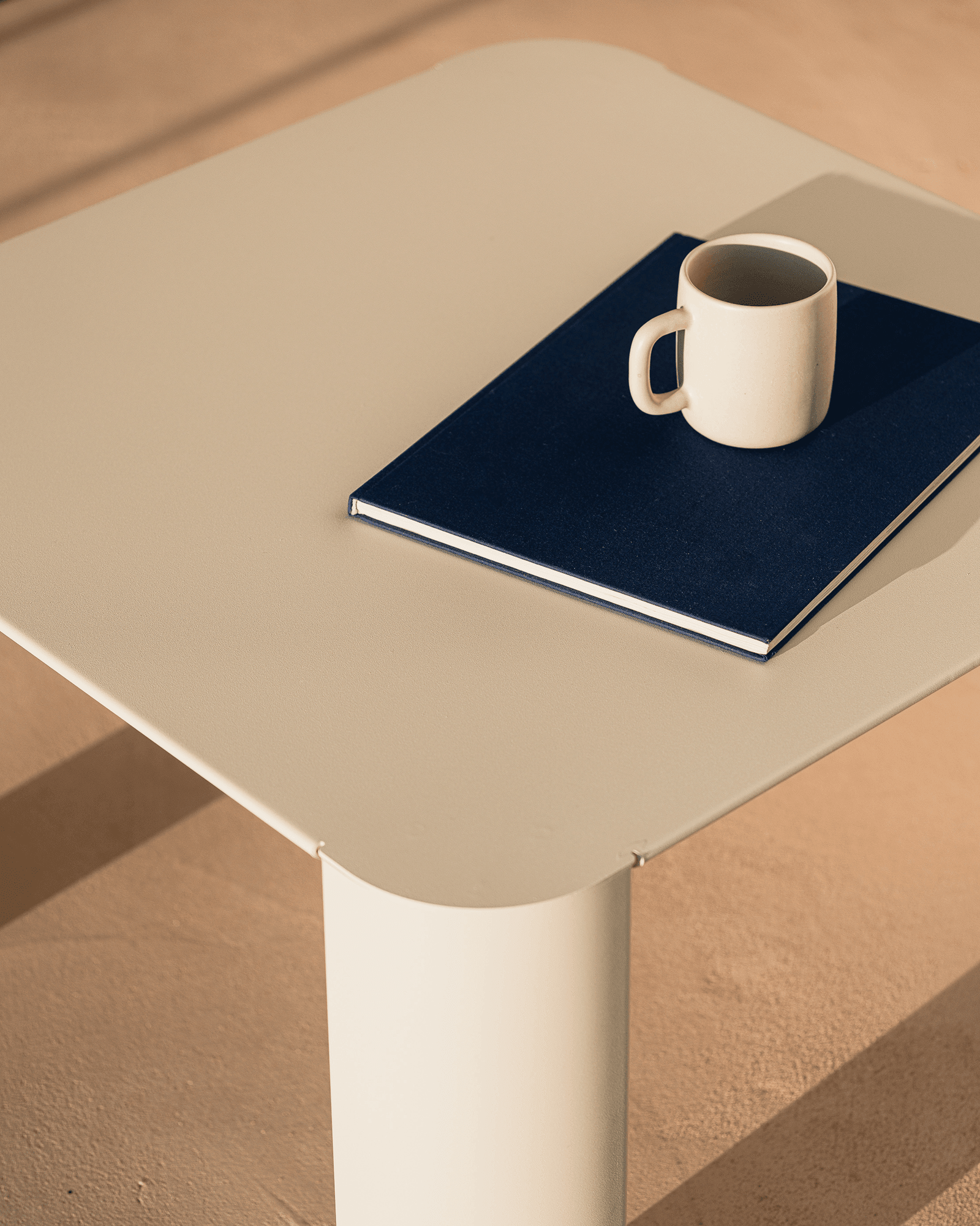 Fli Outdoor Coffee Table - nooma