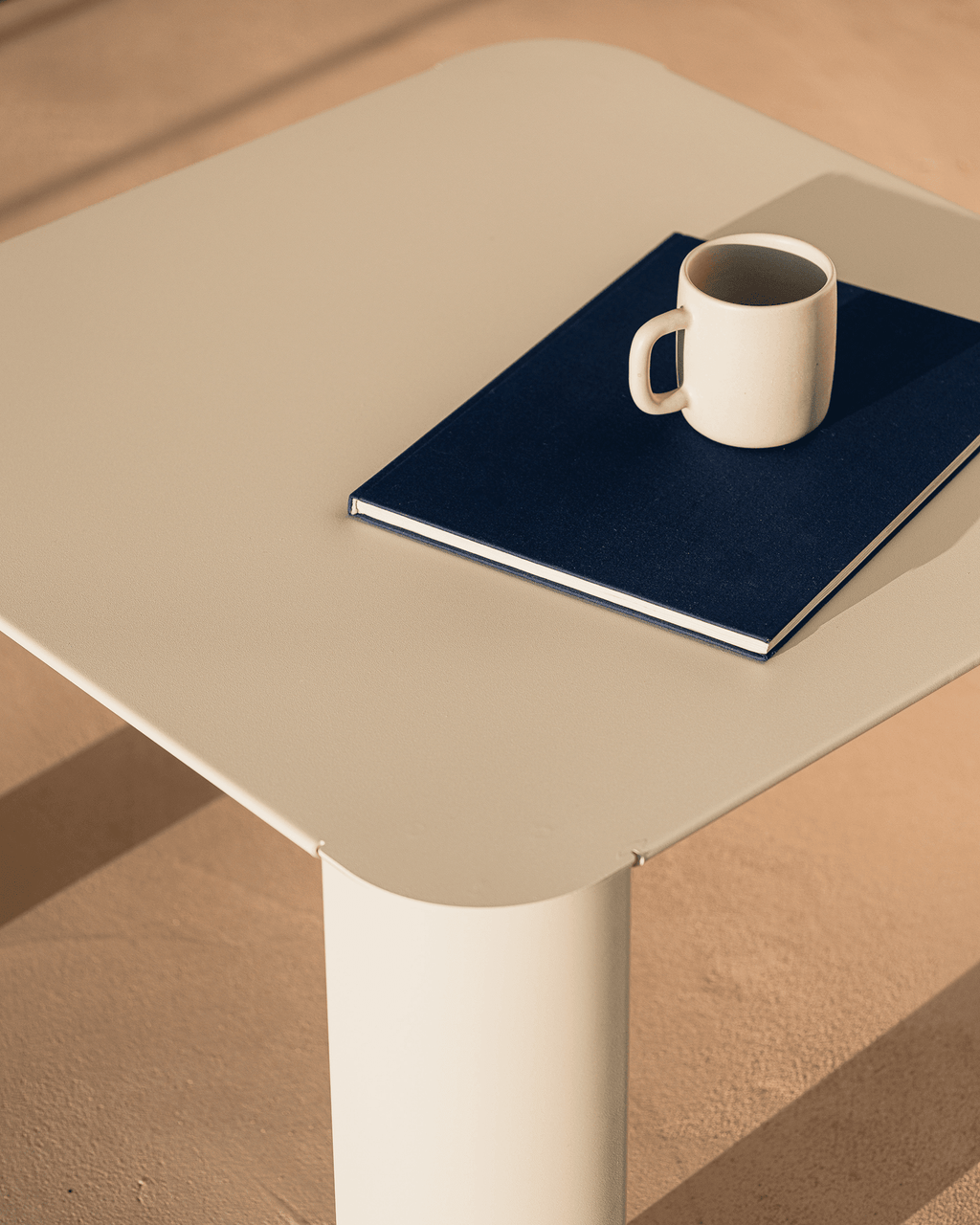 Fli Outdoor Coffee Table - nooma