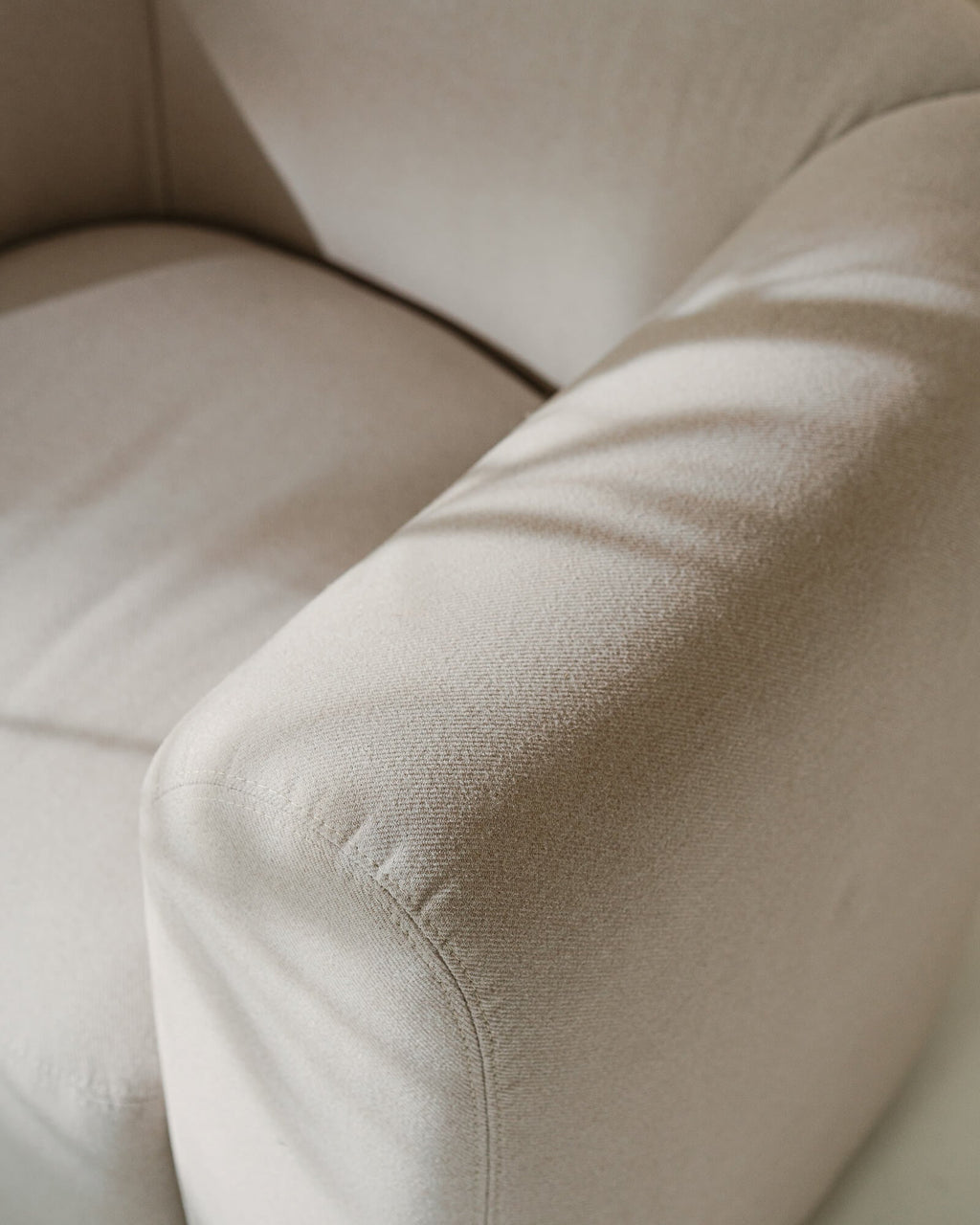 Flom Armchair - nooma