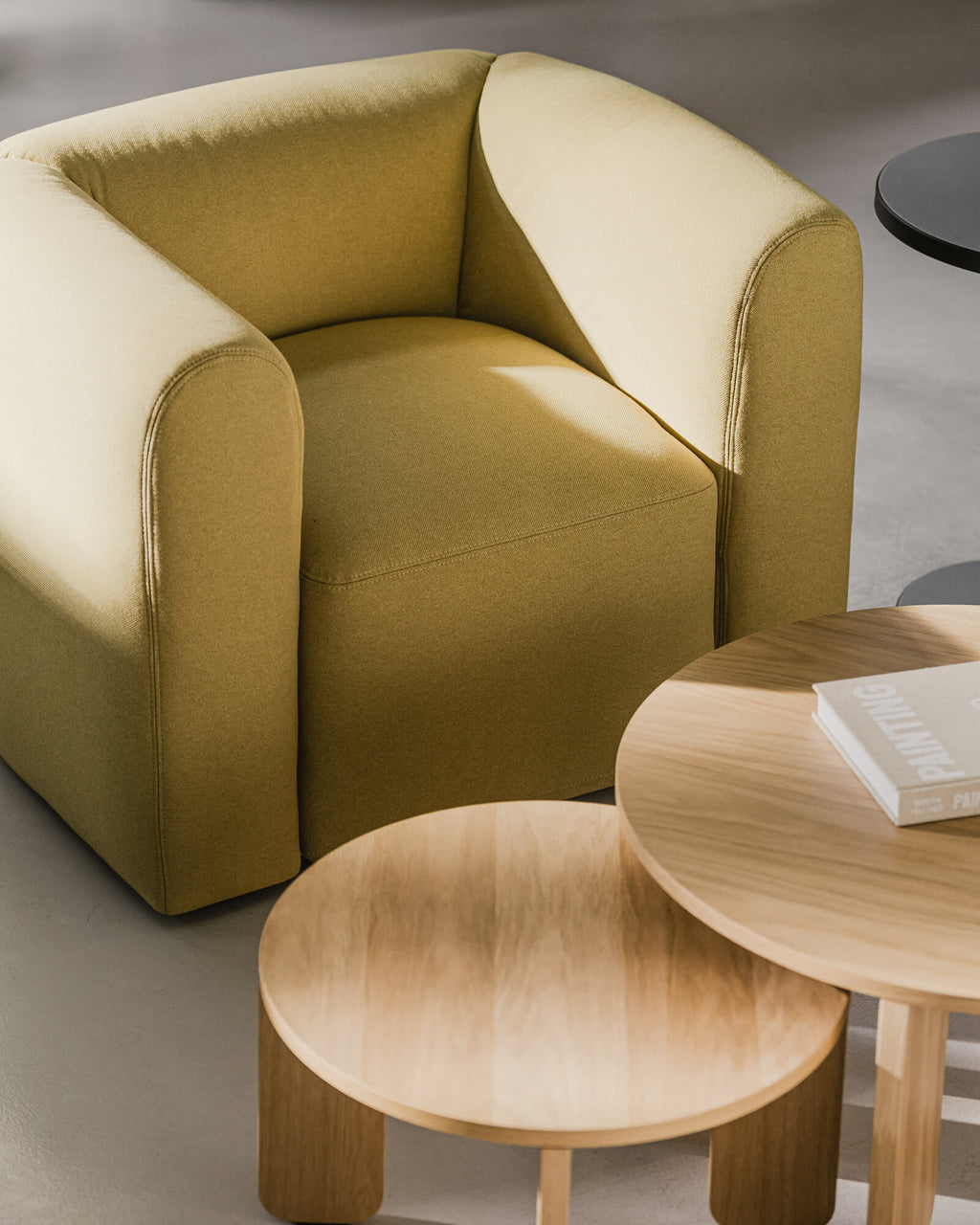 Flom Armchair - nooma