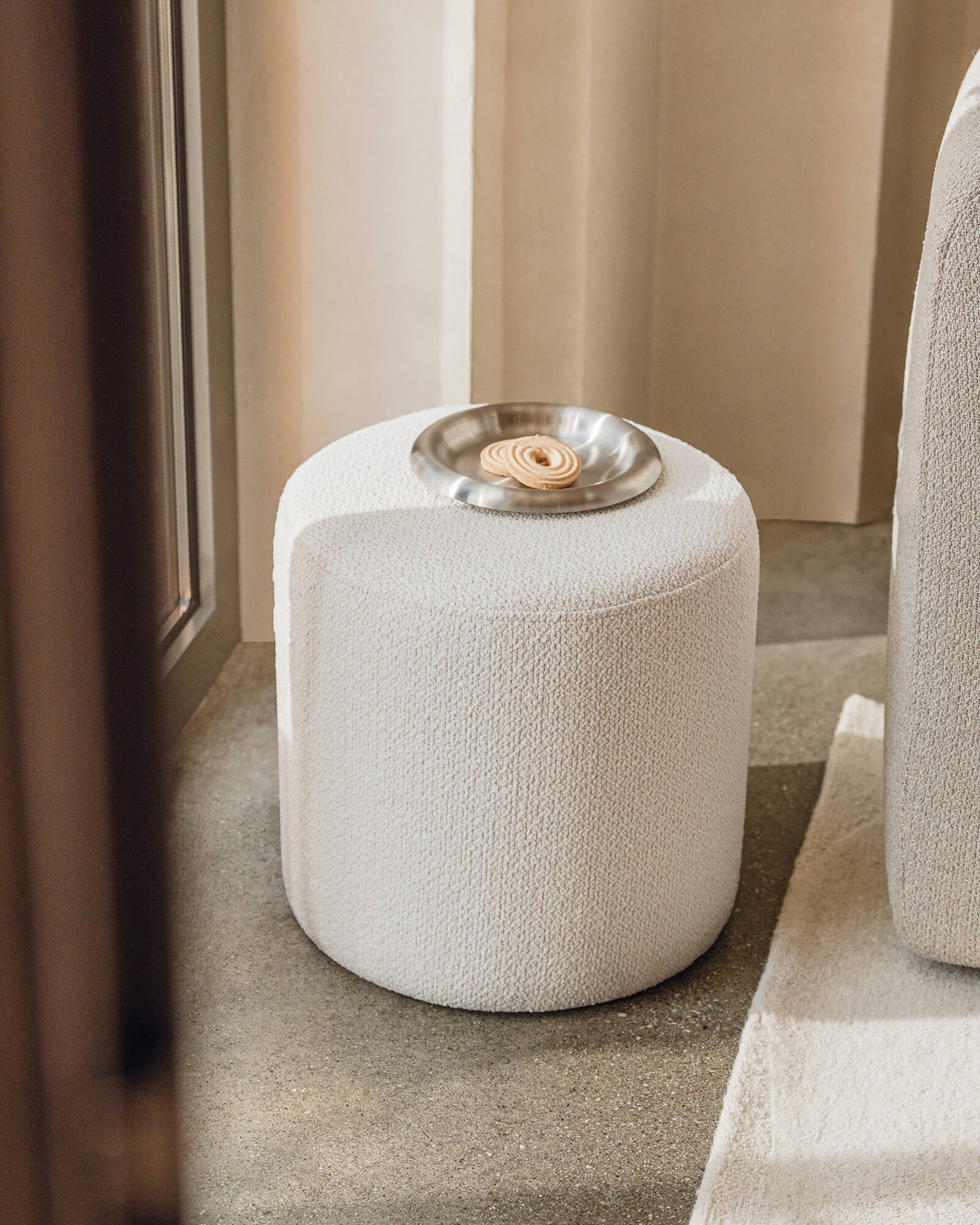 Folk Pouf - tall - nooma