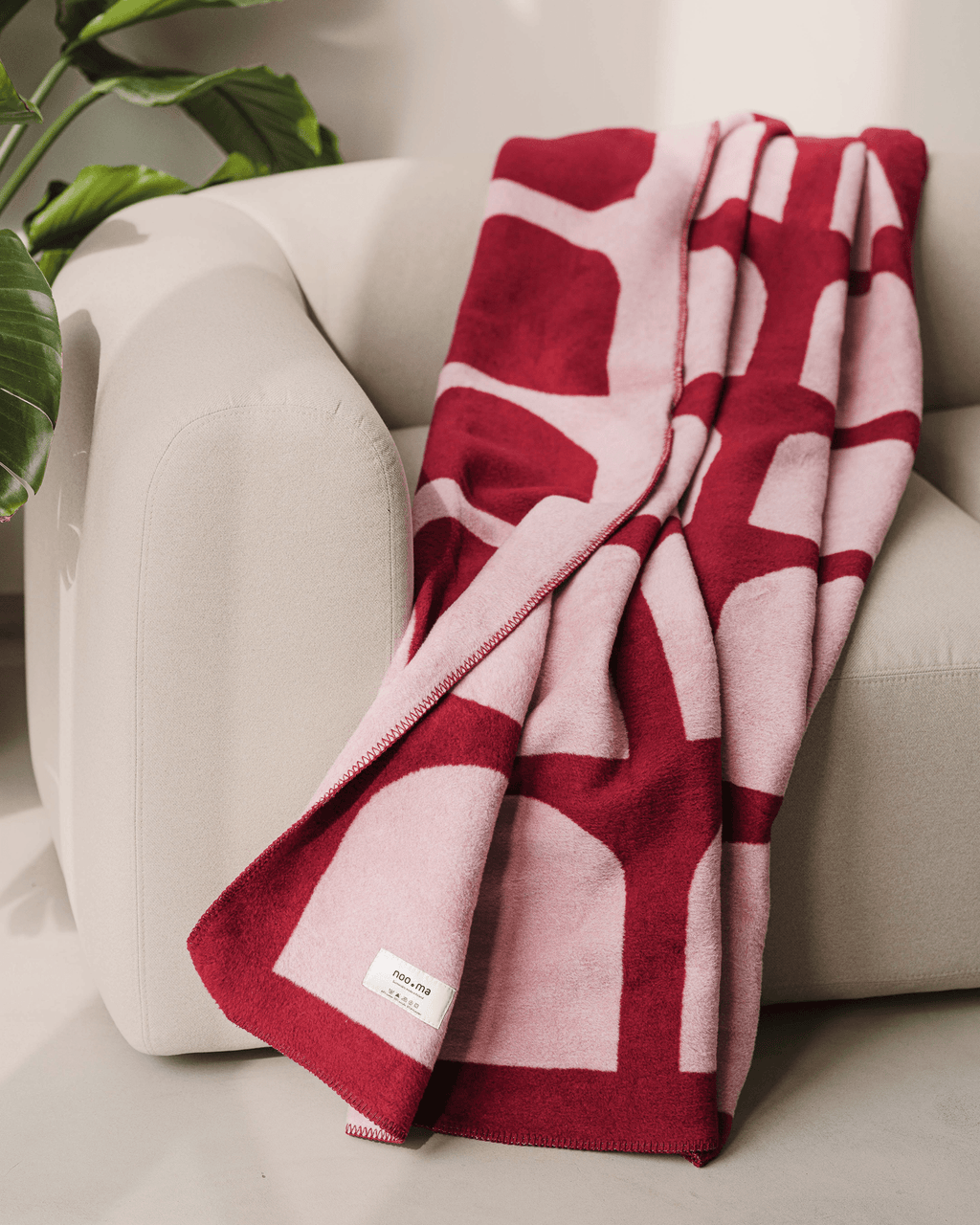 Gilli Throw - nooma