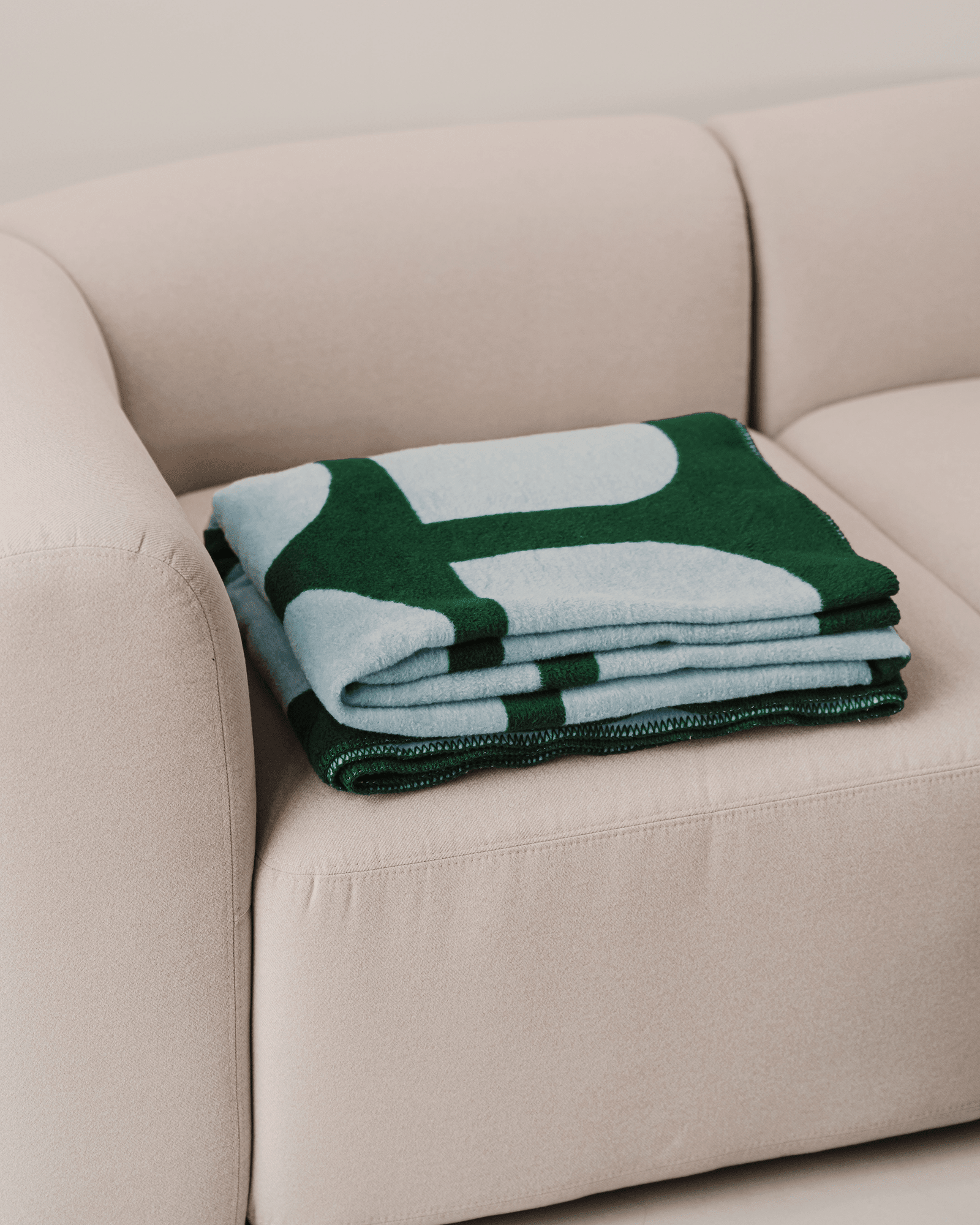 Gilli Throw - nooma