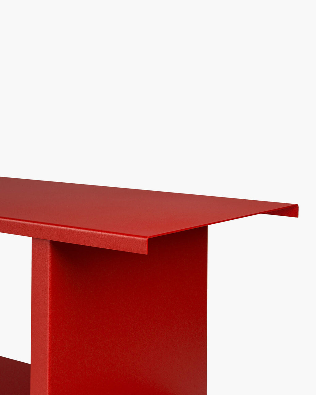Hes Bookcase - nooma