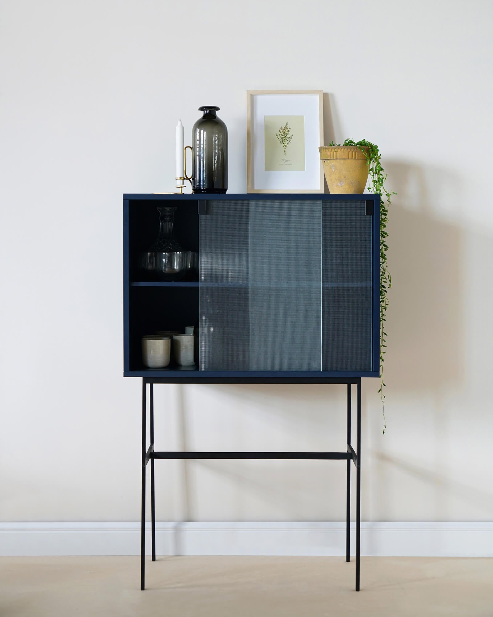 Lekko Cabinet - nooma