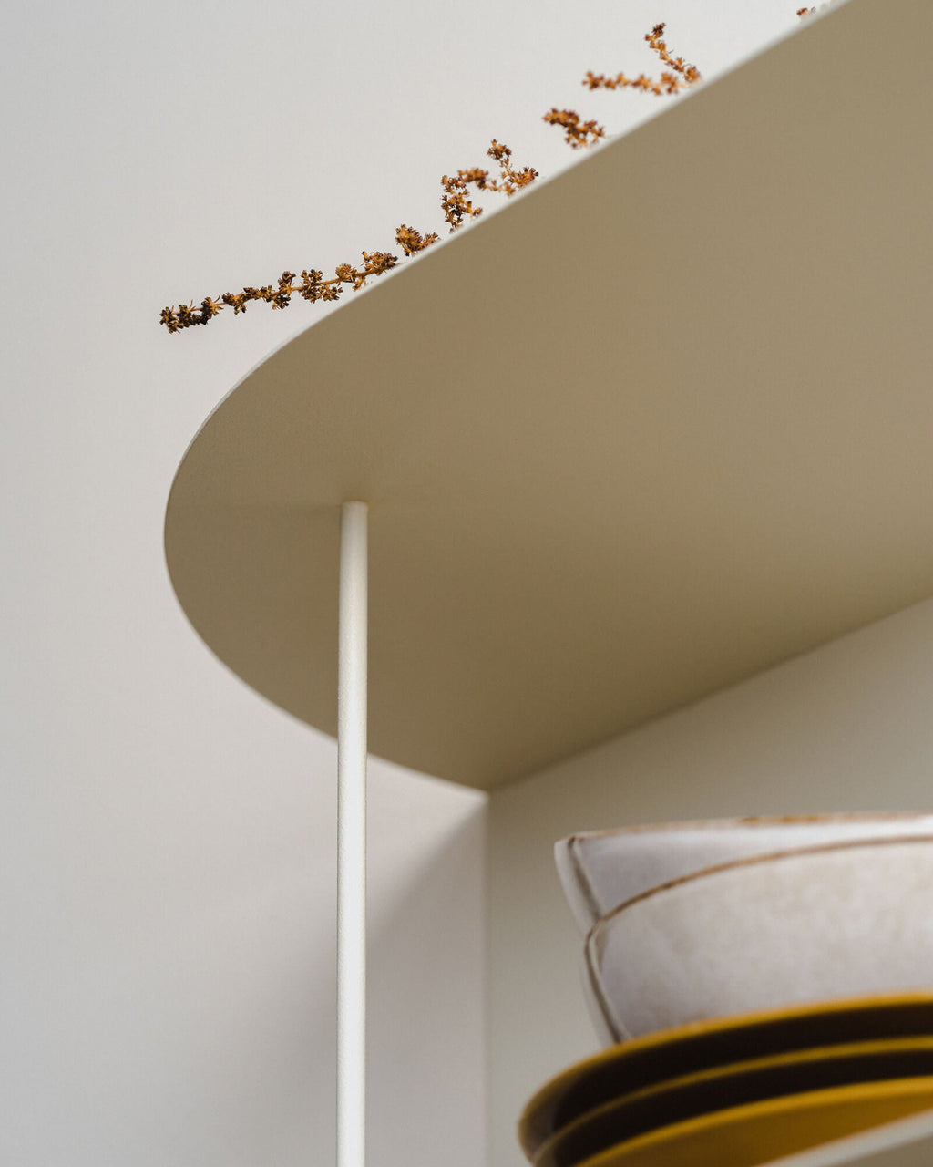 Lina Shelf - long - nooma