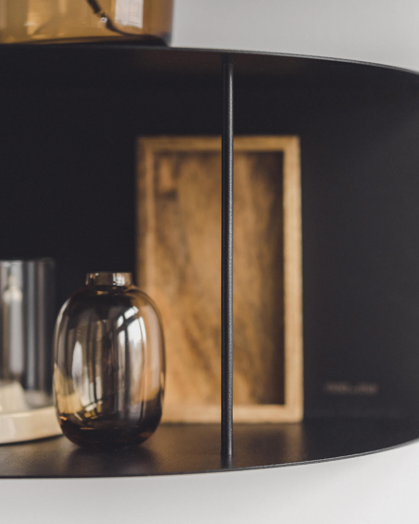 Lina Shelf - long - nooma