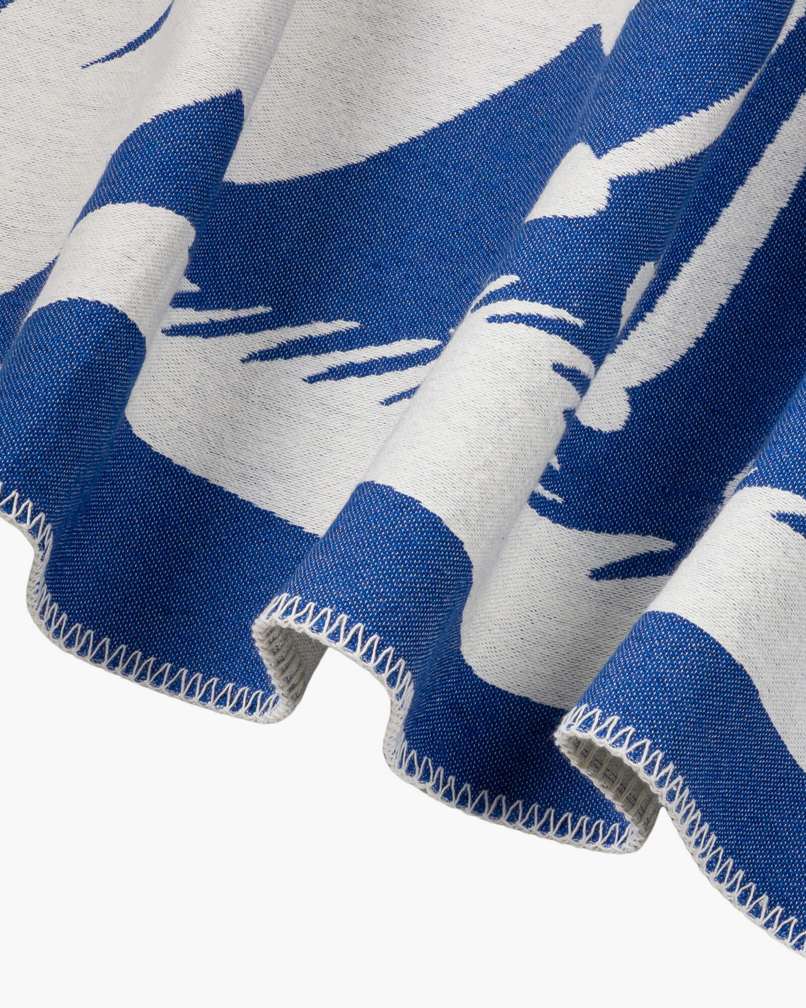 Lino Throw - nooma
