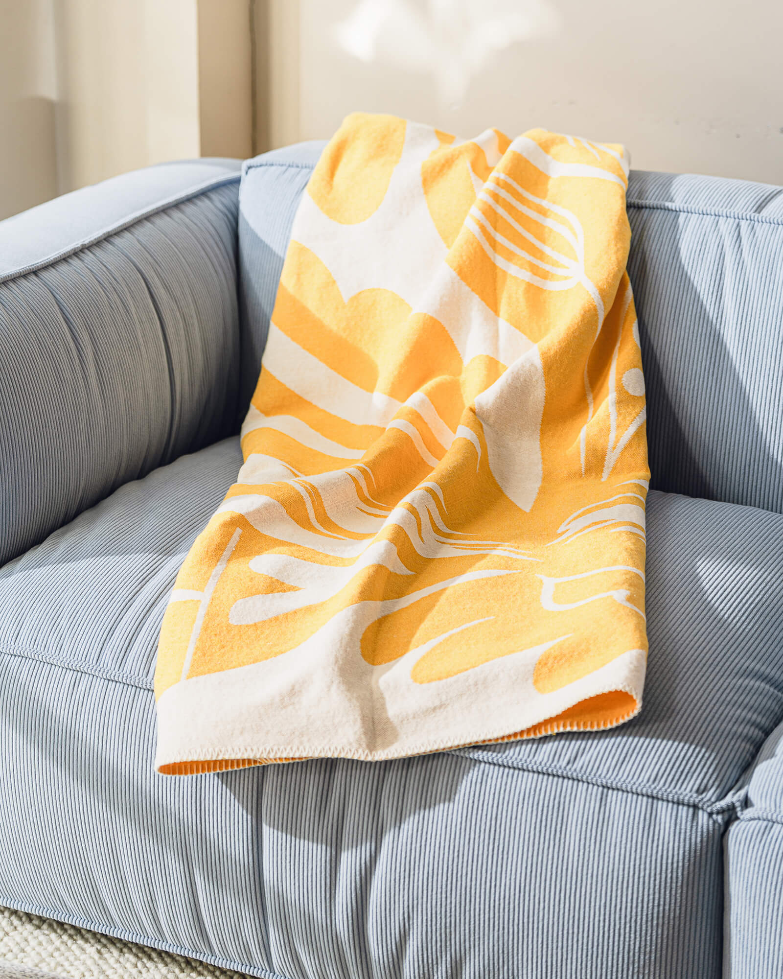 Lino Throw - nooma