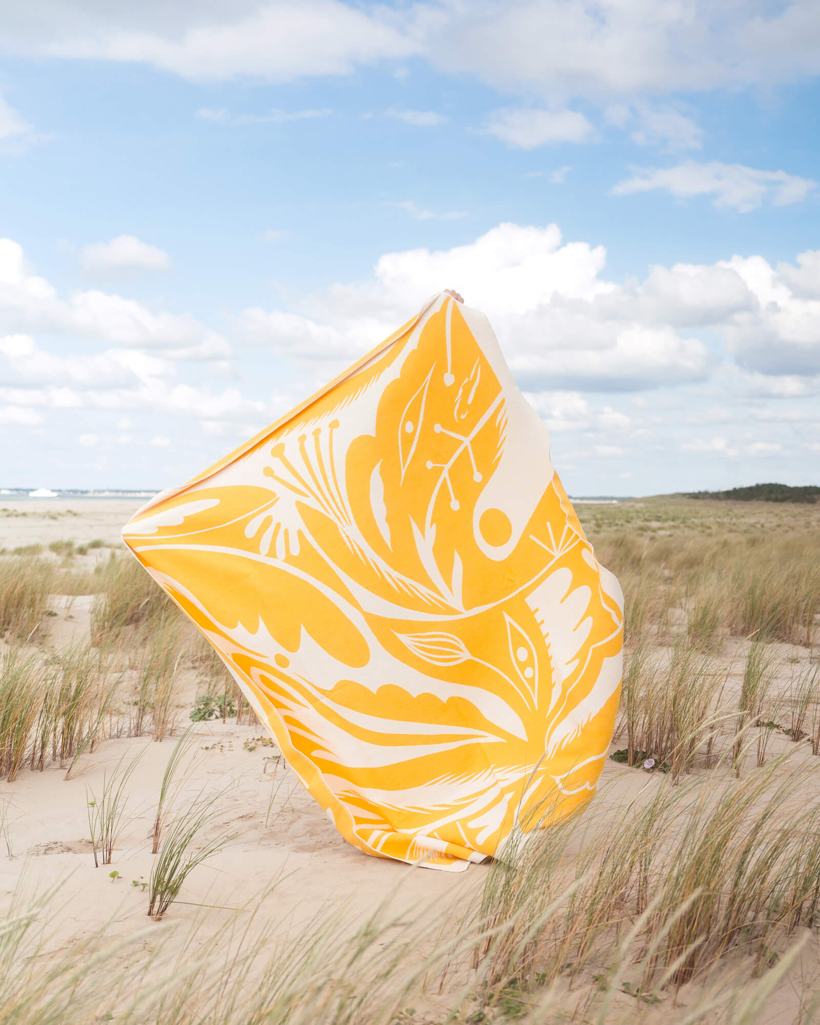 Lino Throw - nooma