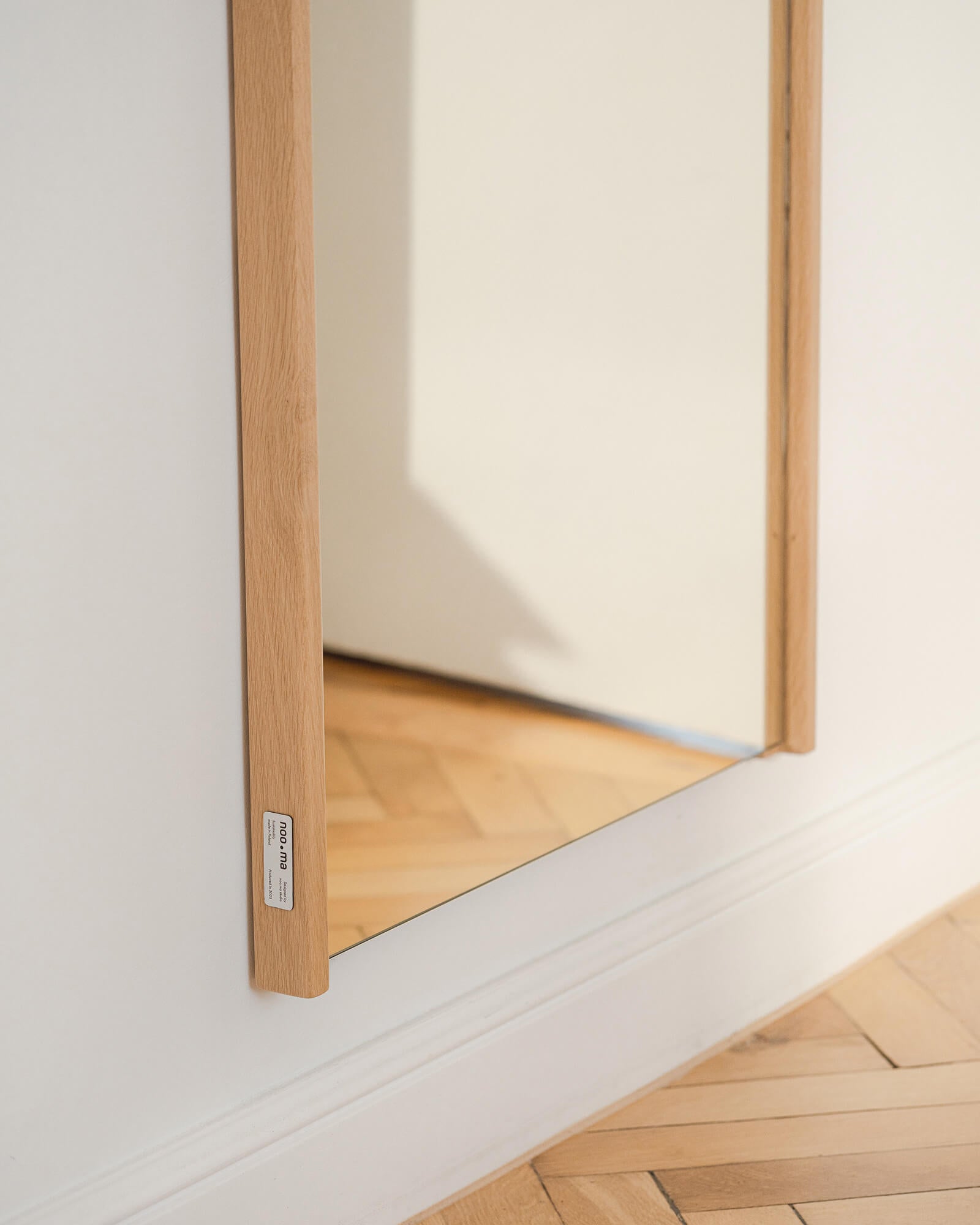 Lun Wall Mirror - large - nooma