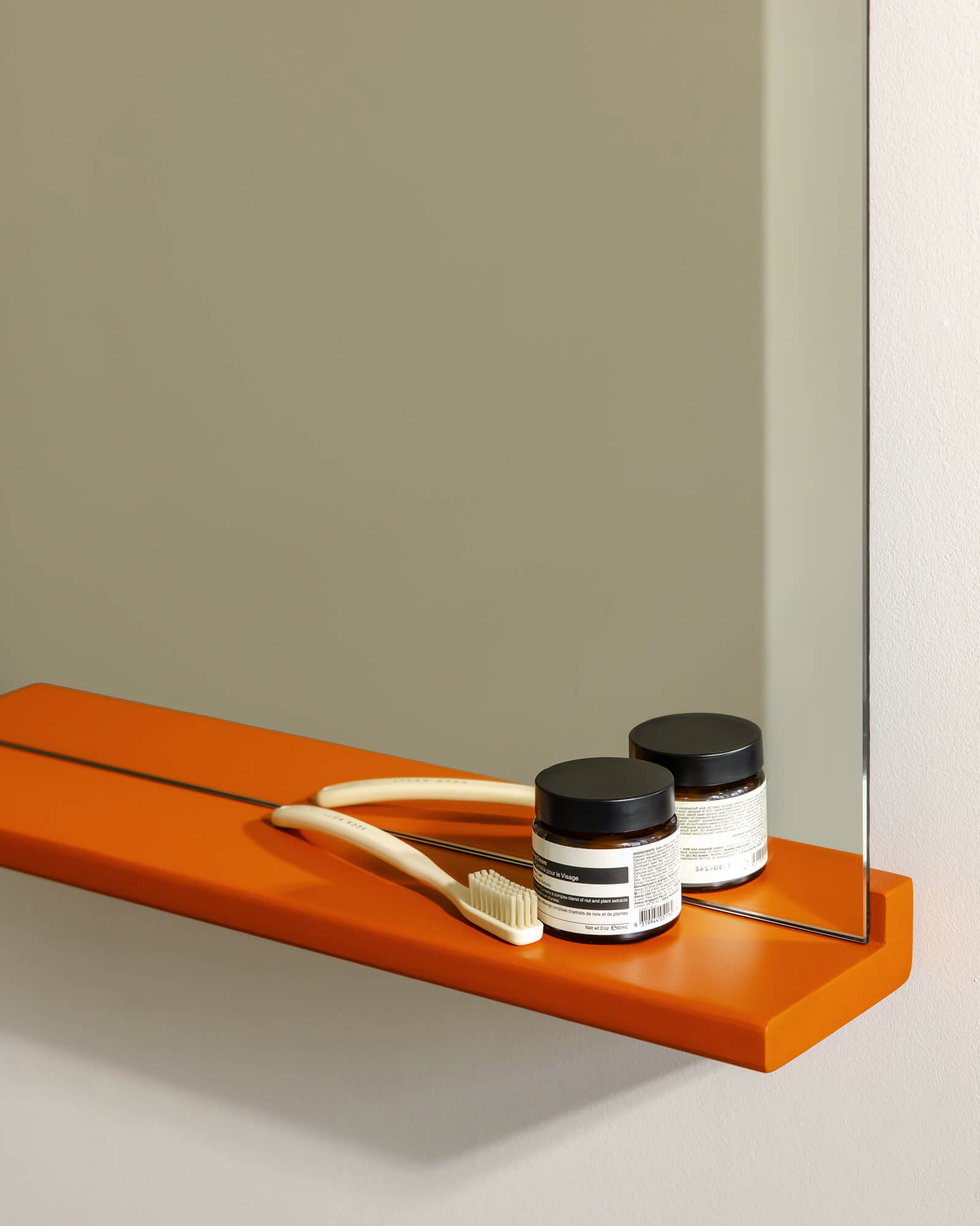 Lun Wall Mirror - small - nooma