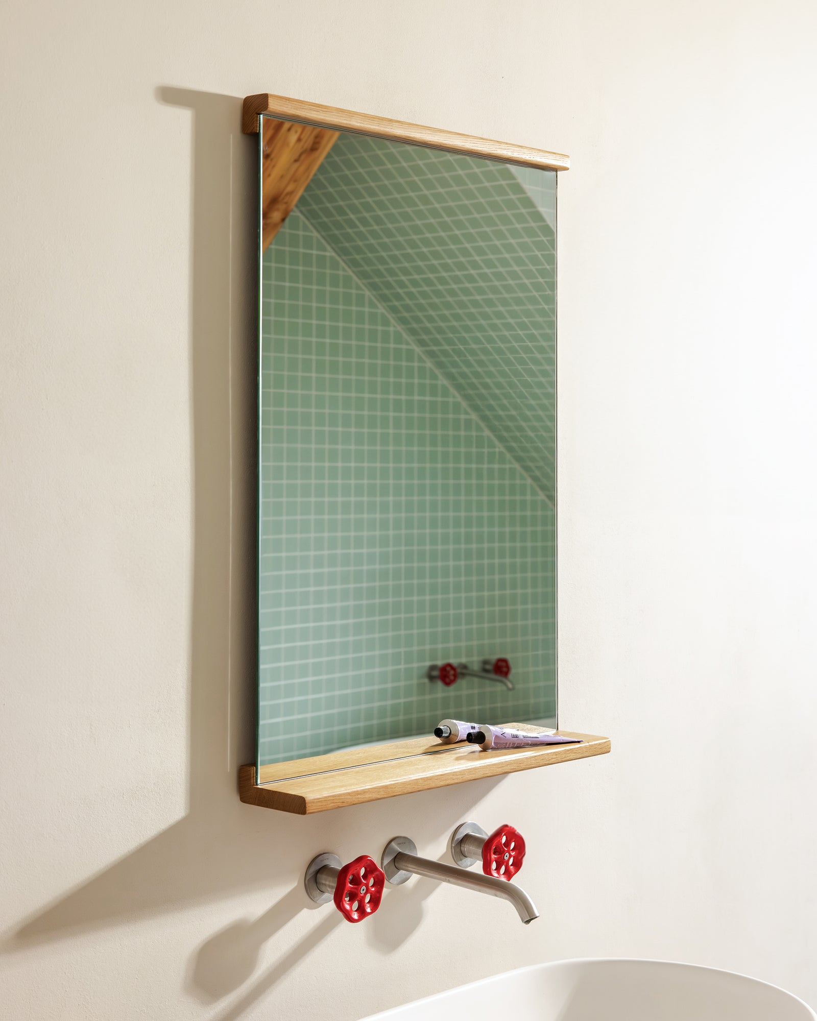 Lun Wall Mirror - small - nooma