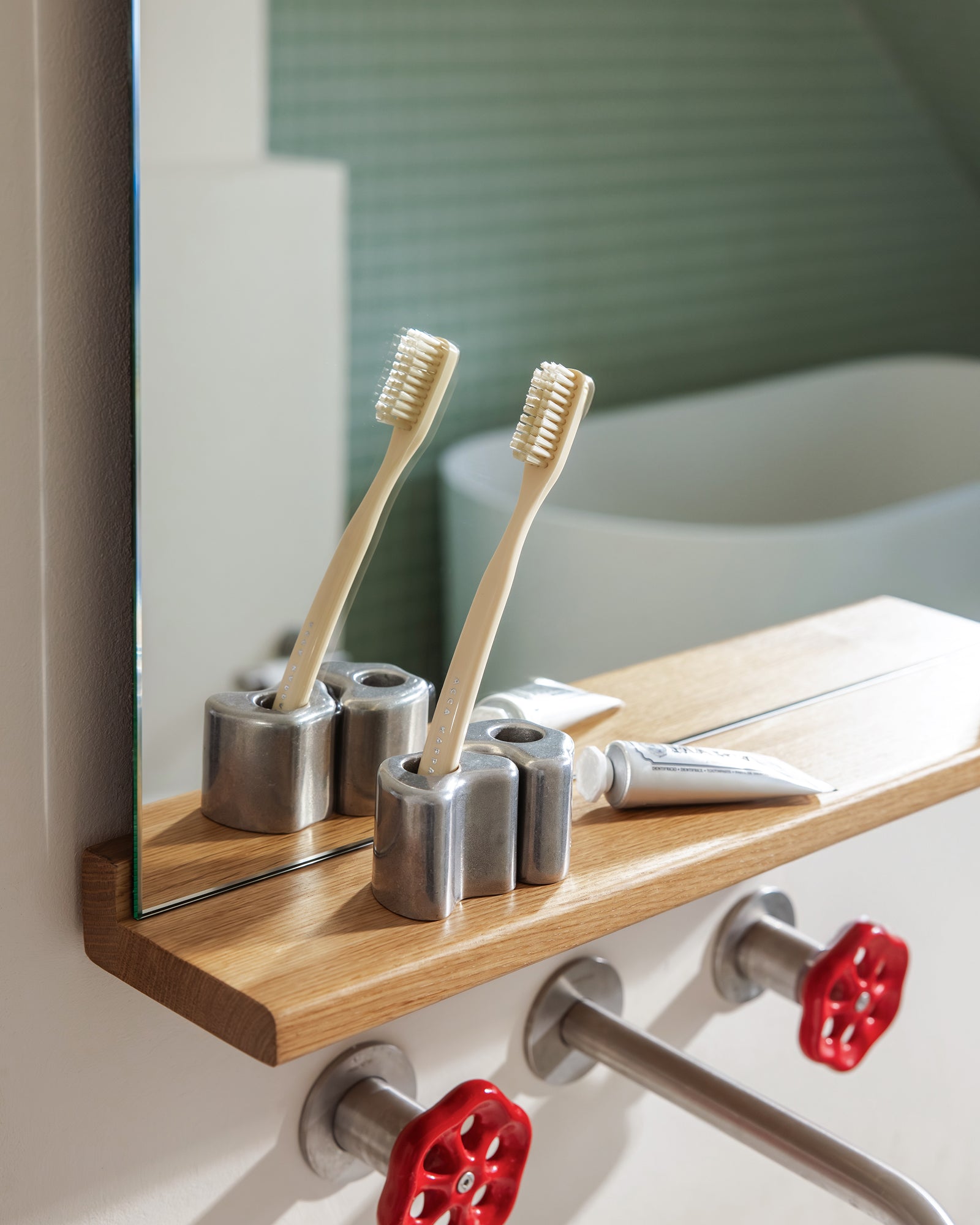 Lun Wall Mirror - small - nooma