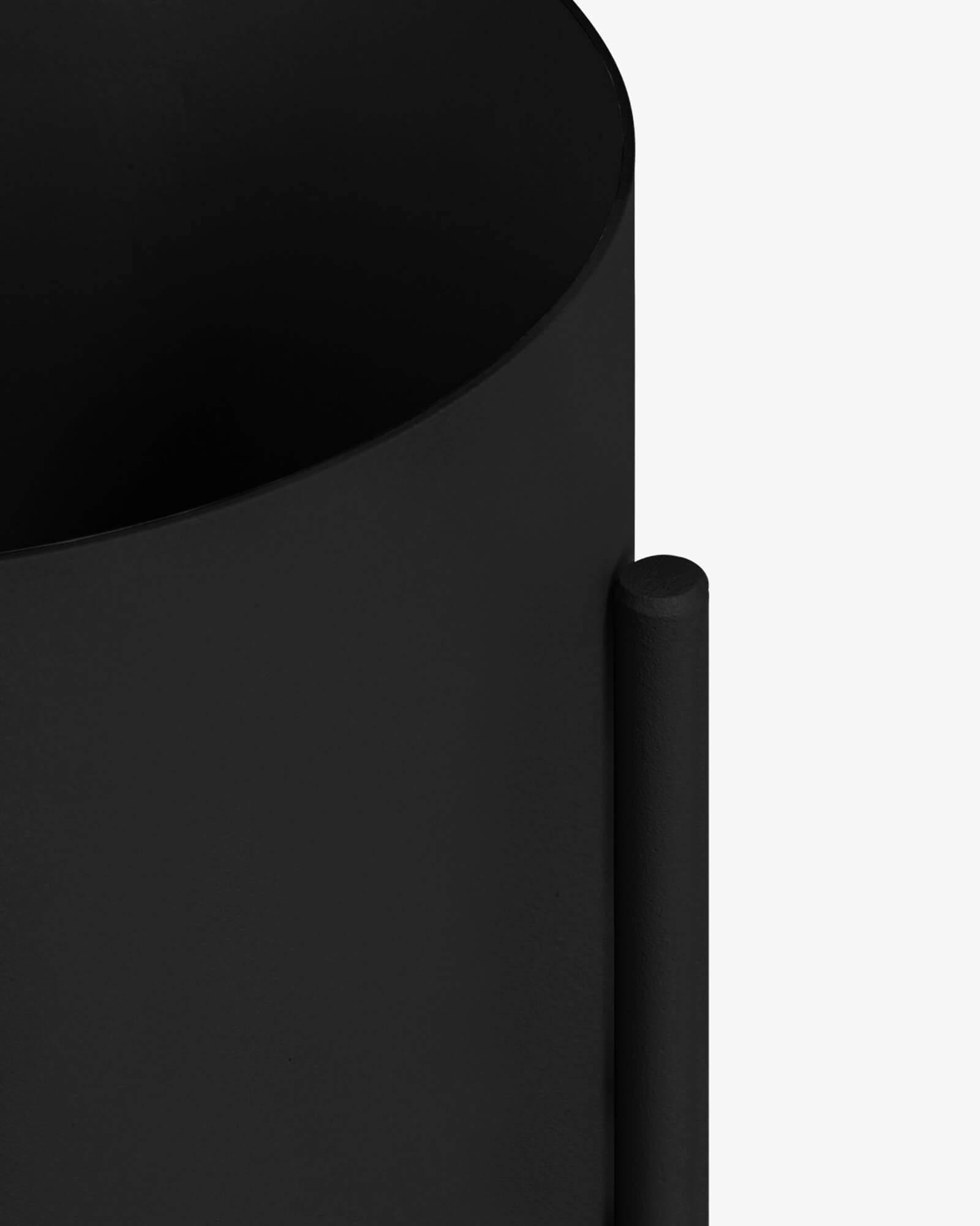 Maki Plant Pot - tall - nooma