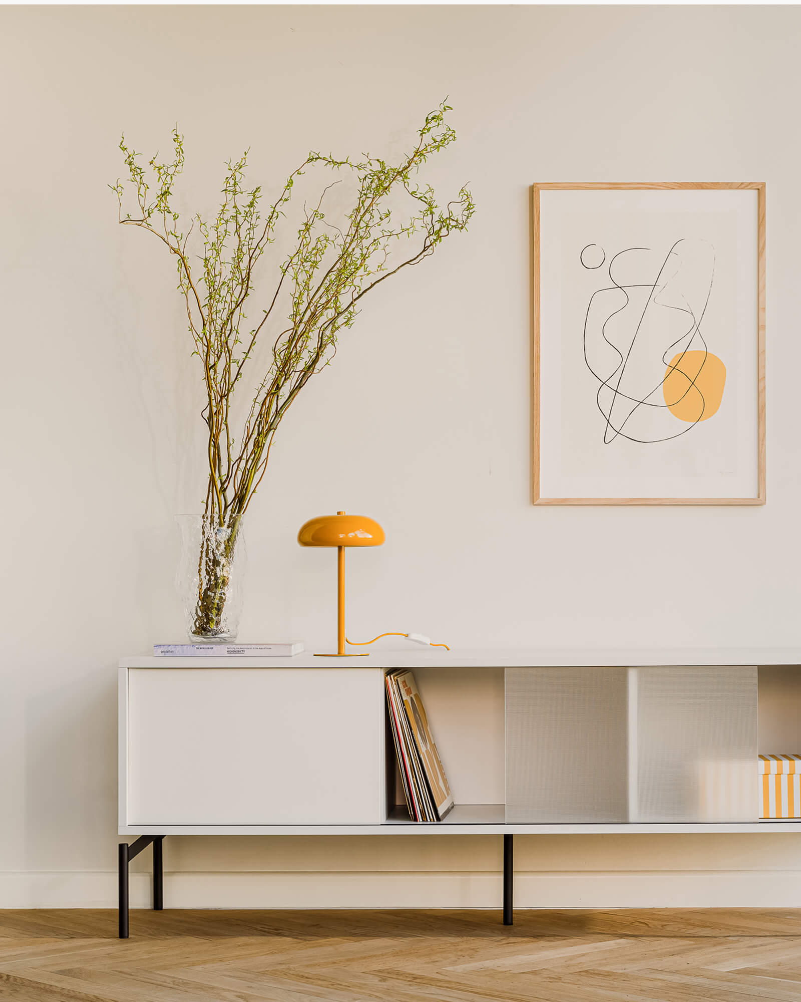 Met TV Stand - nooma