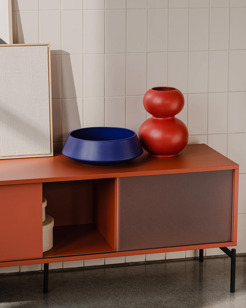 Met TV Stand - nooma
