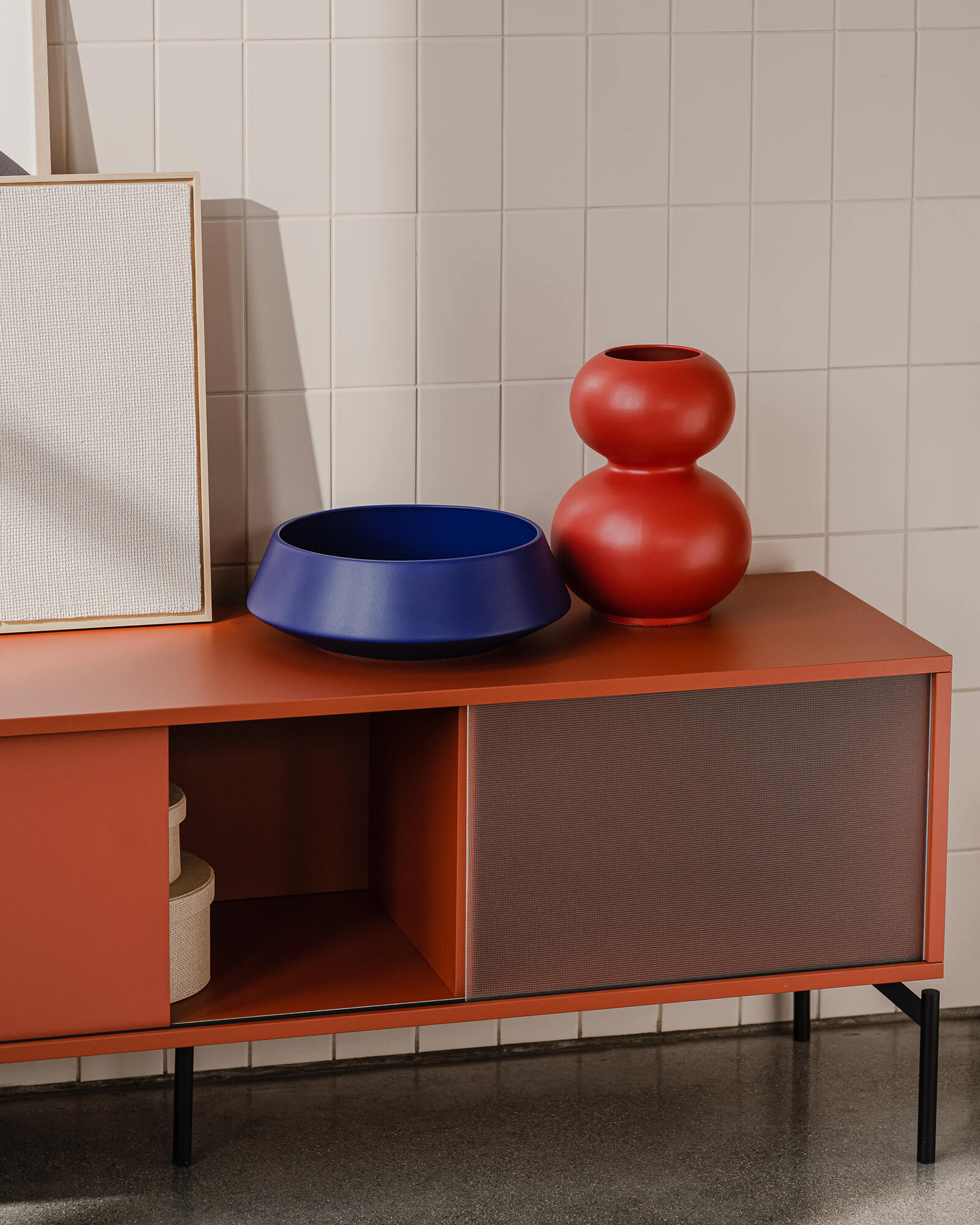 Met TV Stand - nooma