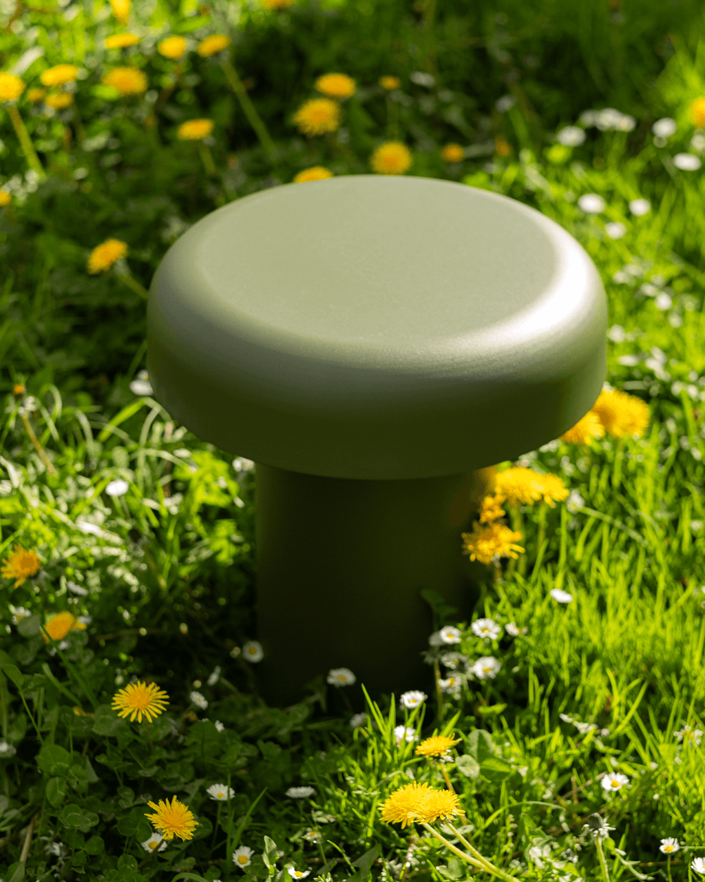 Miko Outdoor Side Table - nooma