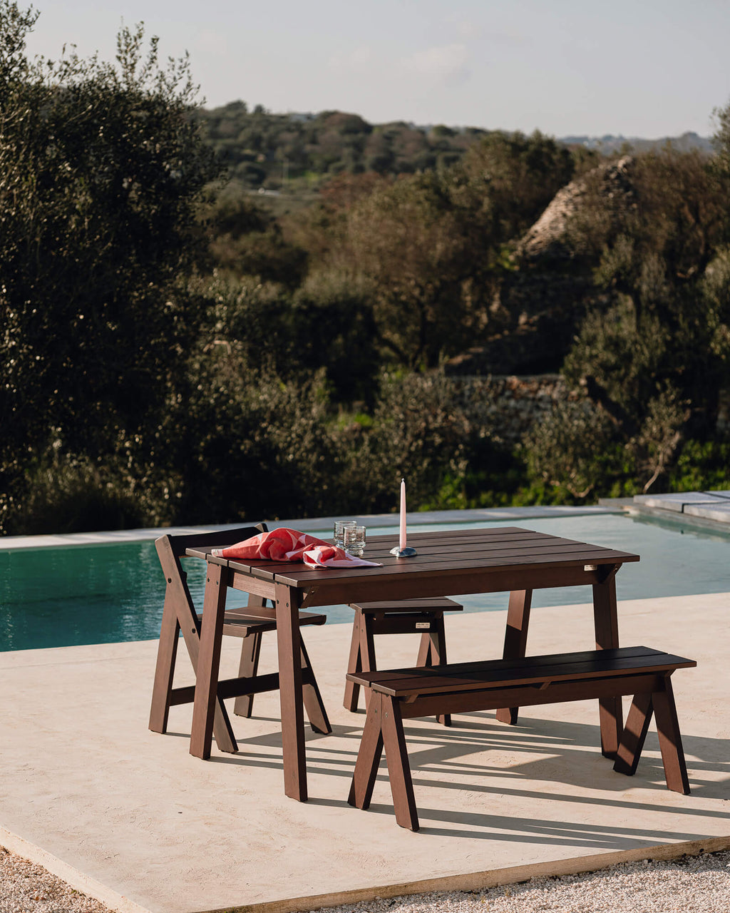 Navo Bench - nooma