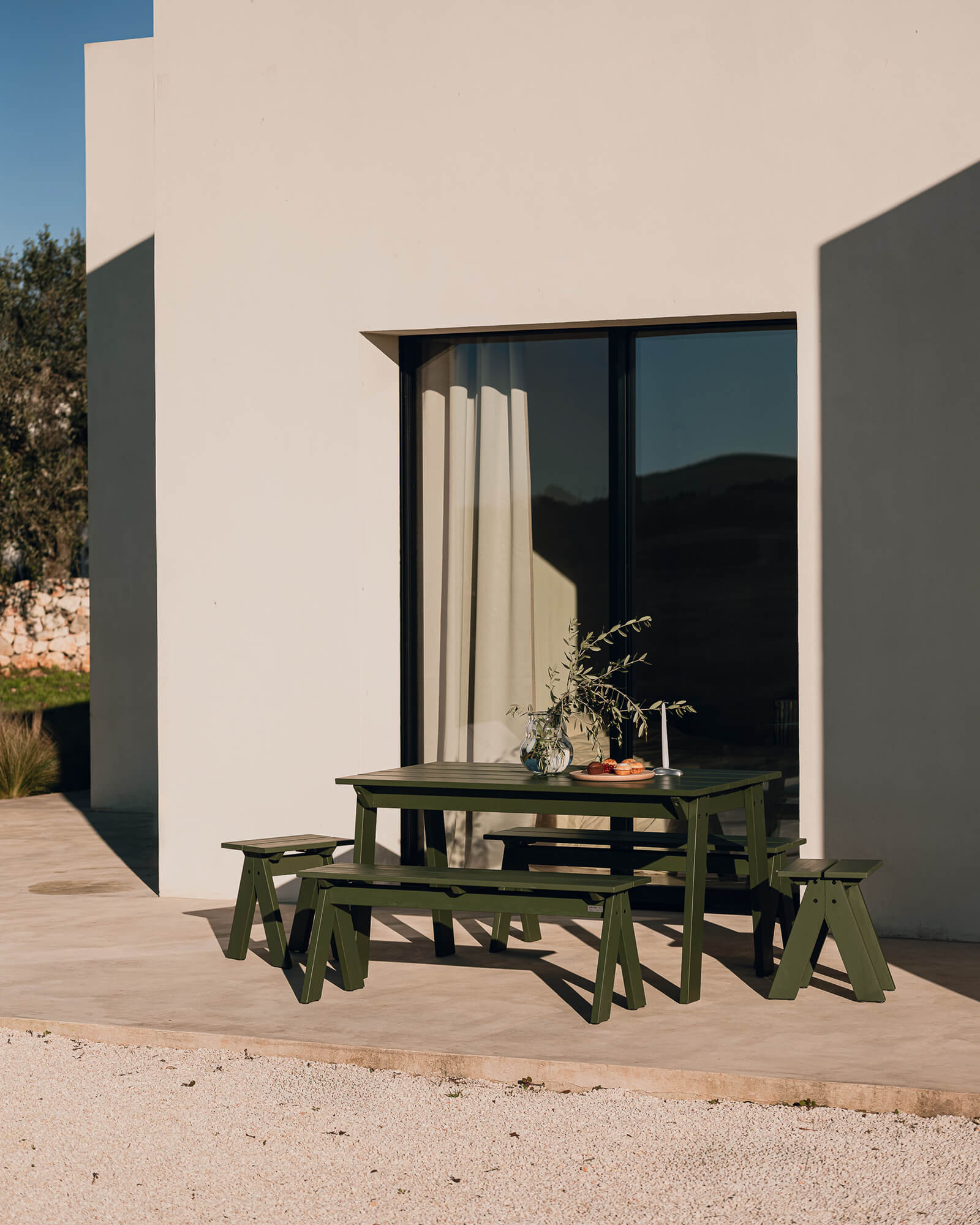 Navo Table - nooma