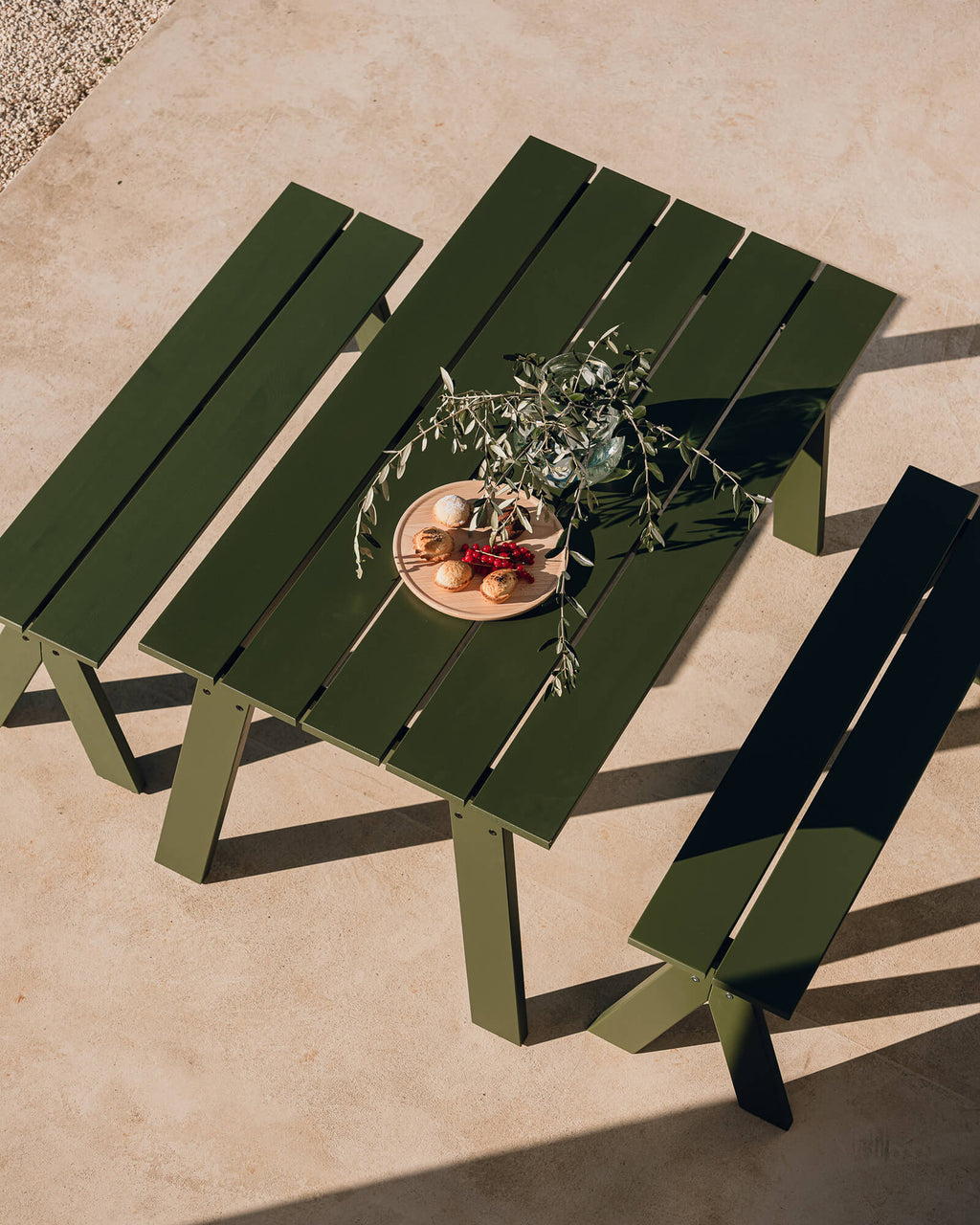 Navo Table - nooma