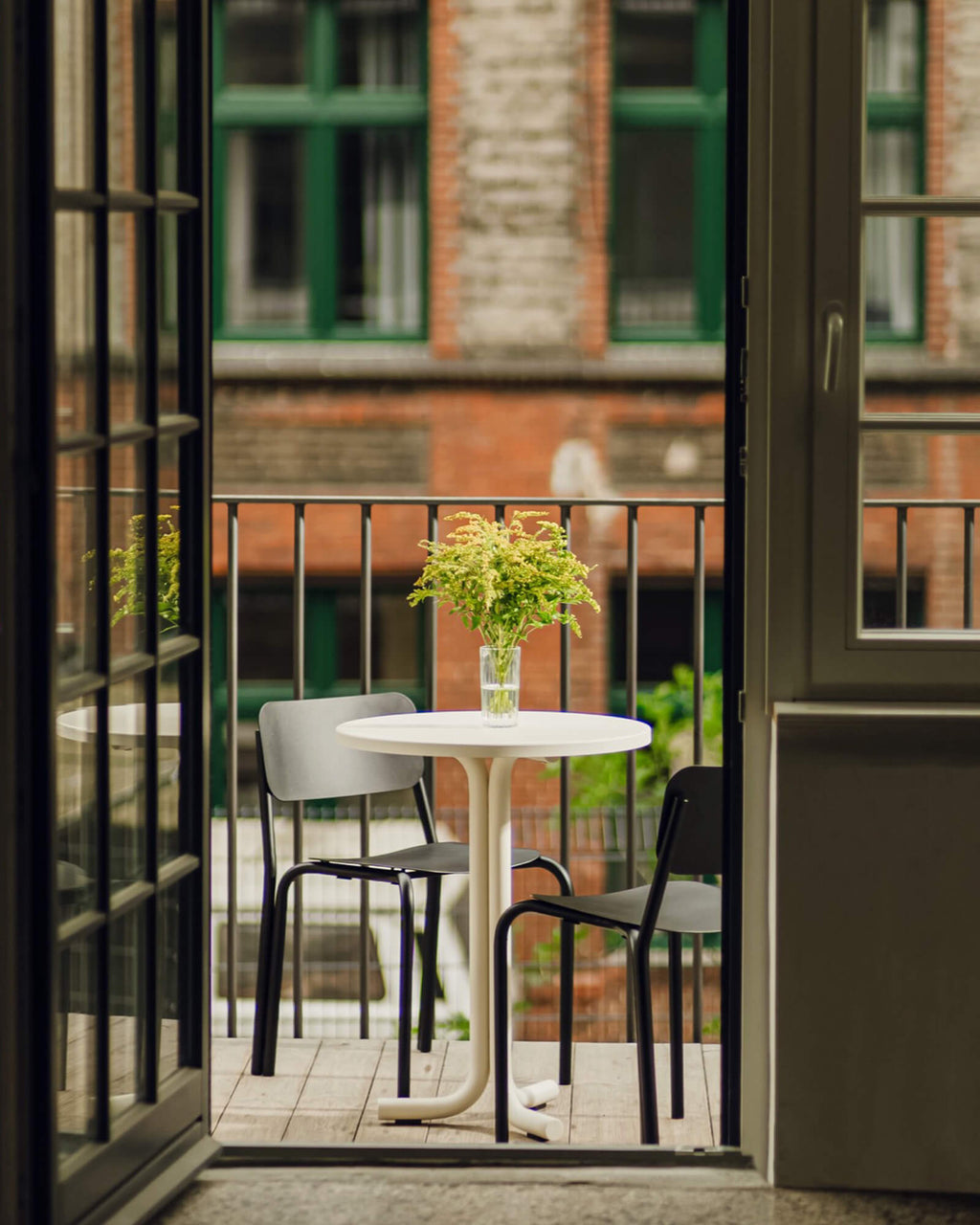 Nokk Café Table - nooma