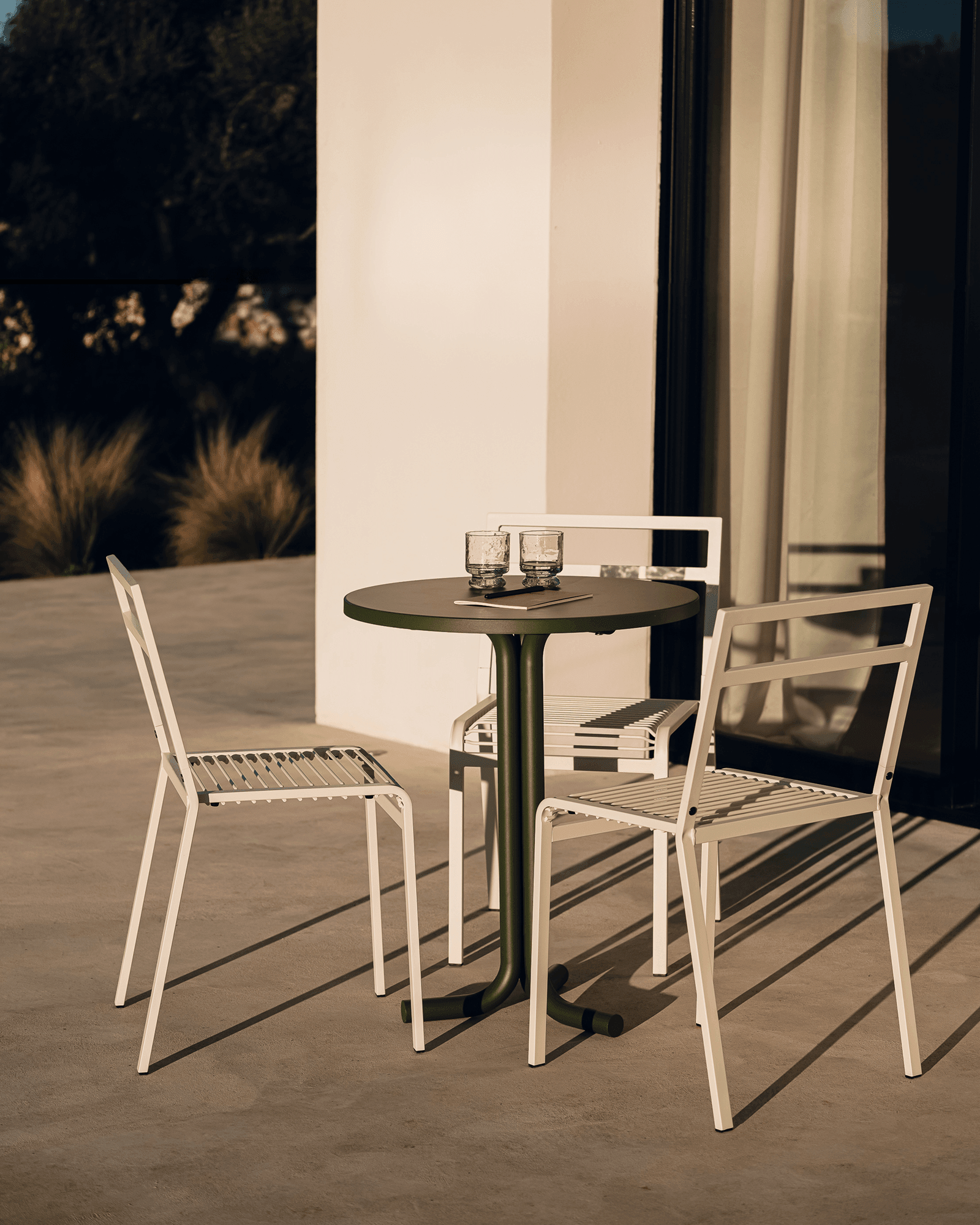 Nokk Café Table - nooma