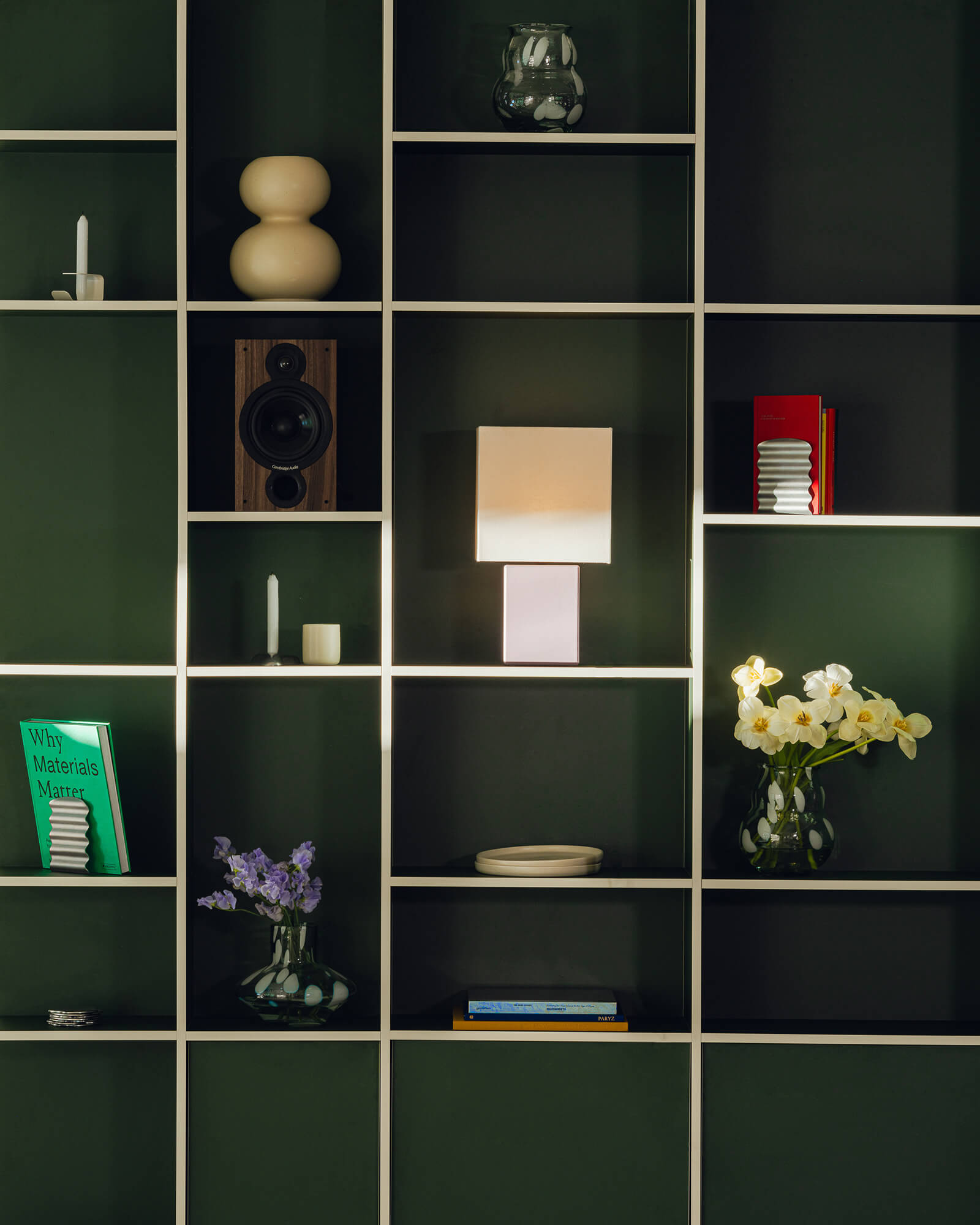Olbi Bookend - nooma