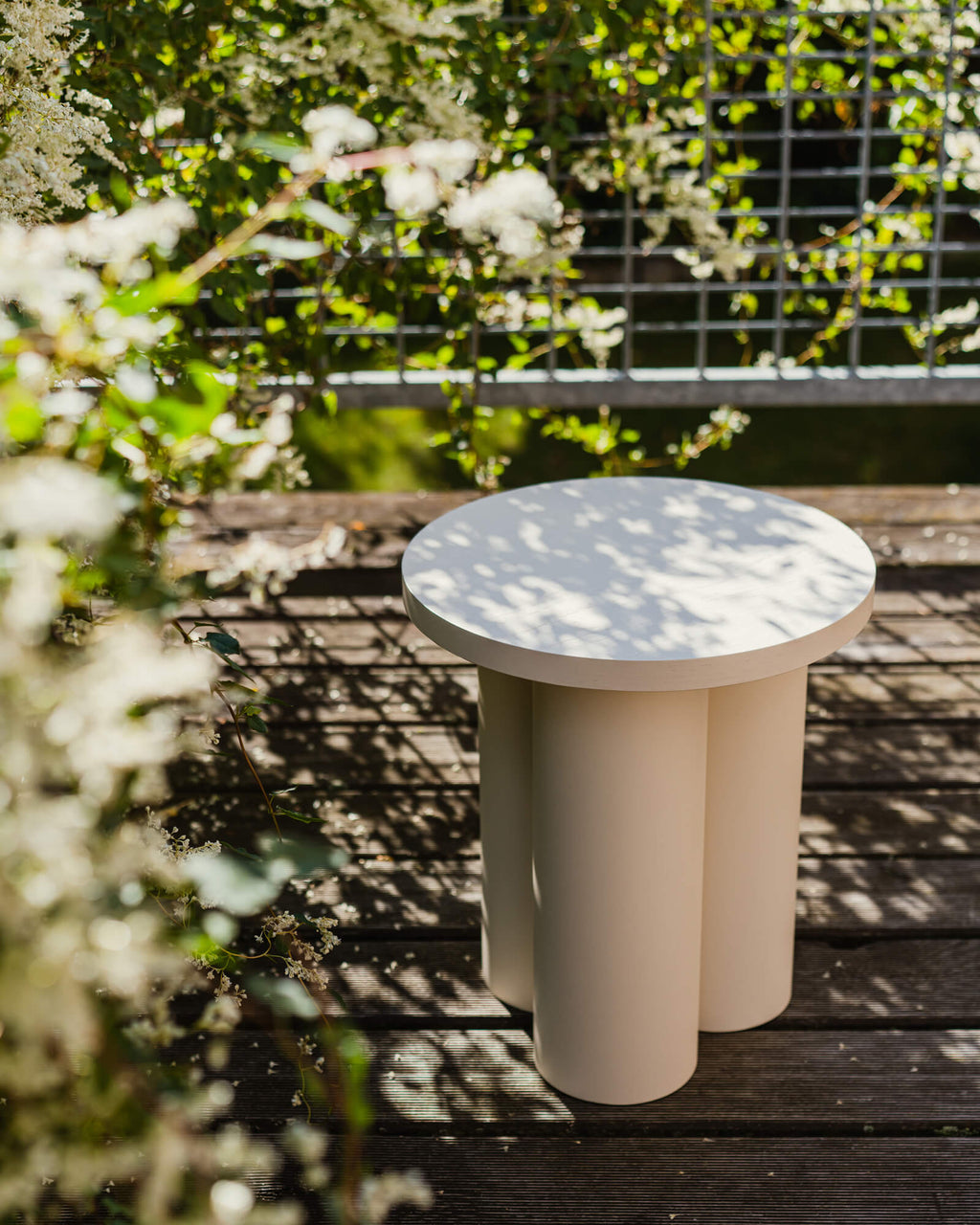 Oly Stool - nooma