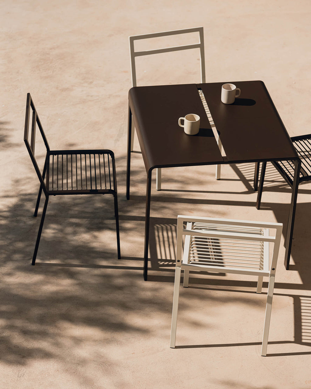 Oto Table - nooma