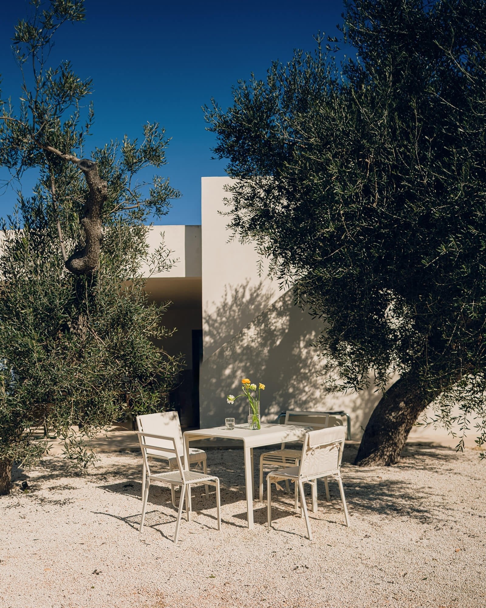 Oto Table - nooma
