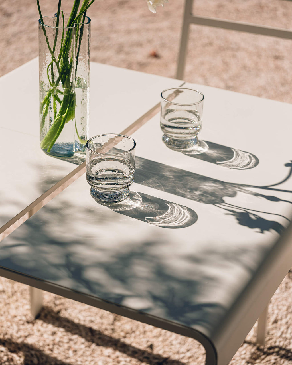 Oto Table - nooma