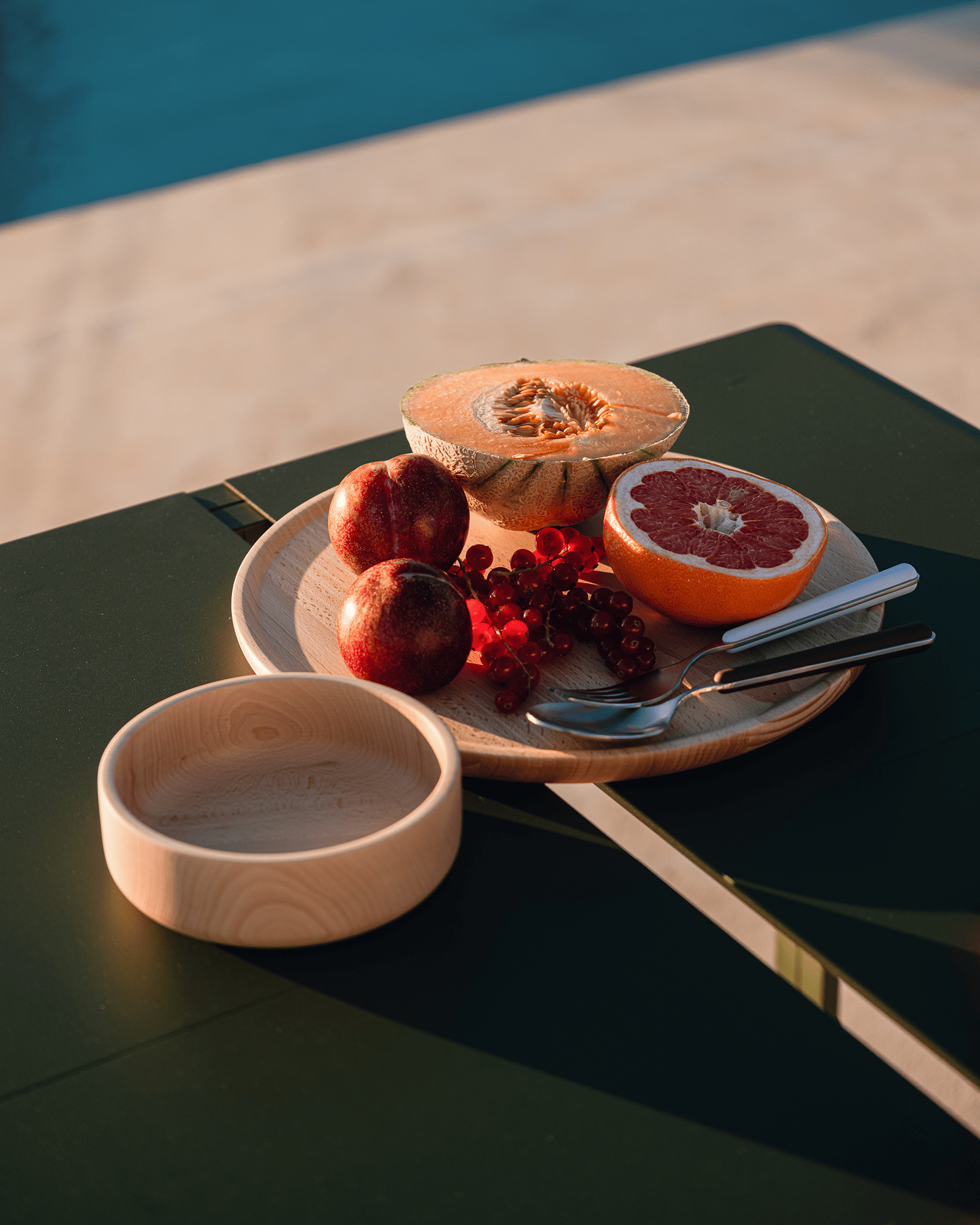 Oul Serving Platter and Bowl - nooma