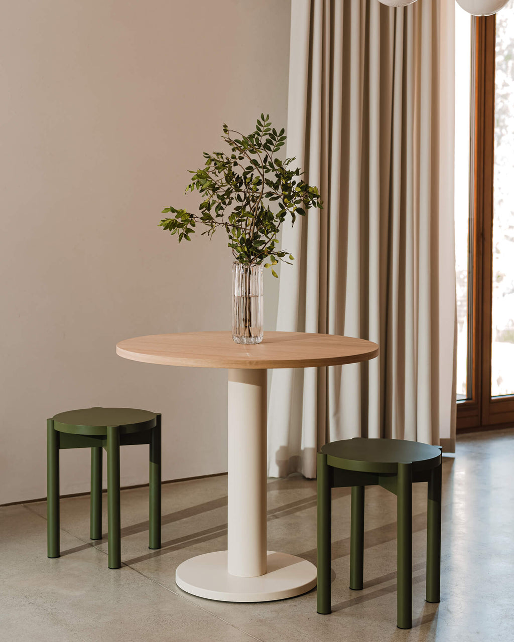 Sool Café Table – large - nooma