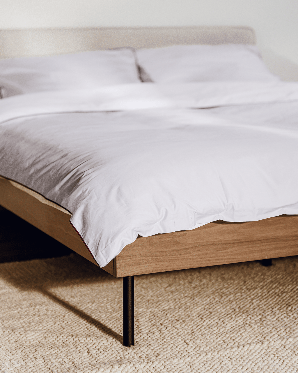 Streiko Bed Walnut - nooma