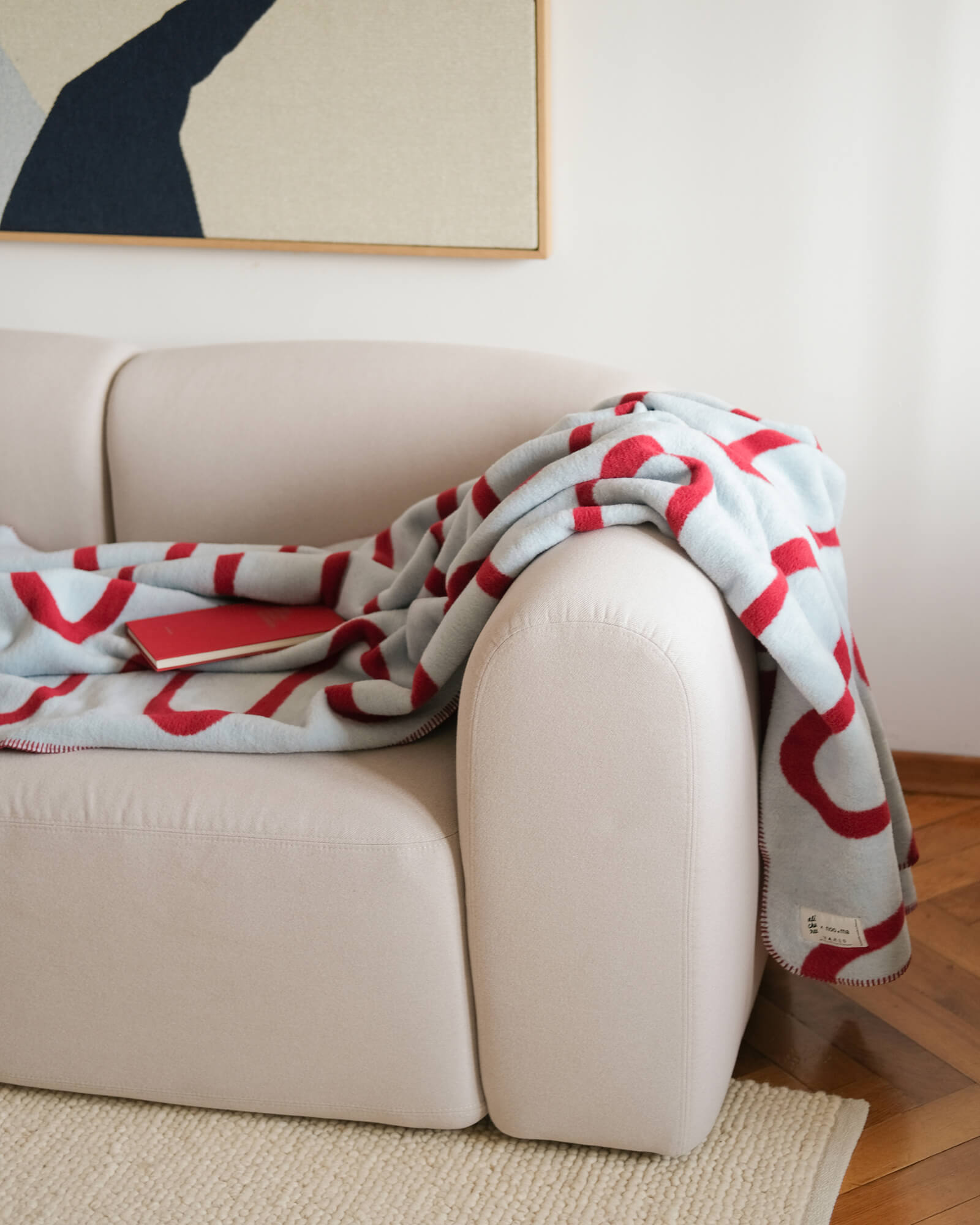 Swirl Throw - nooma
