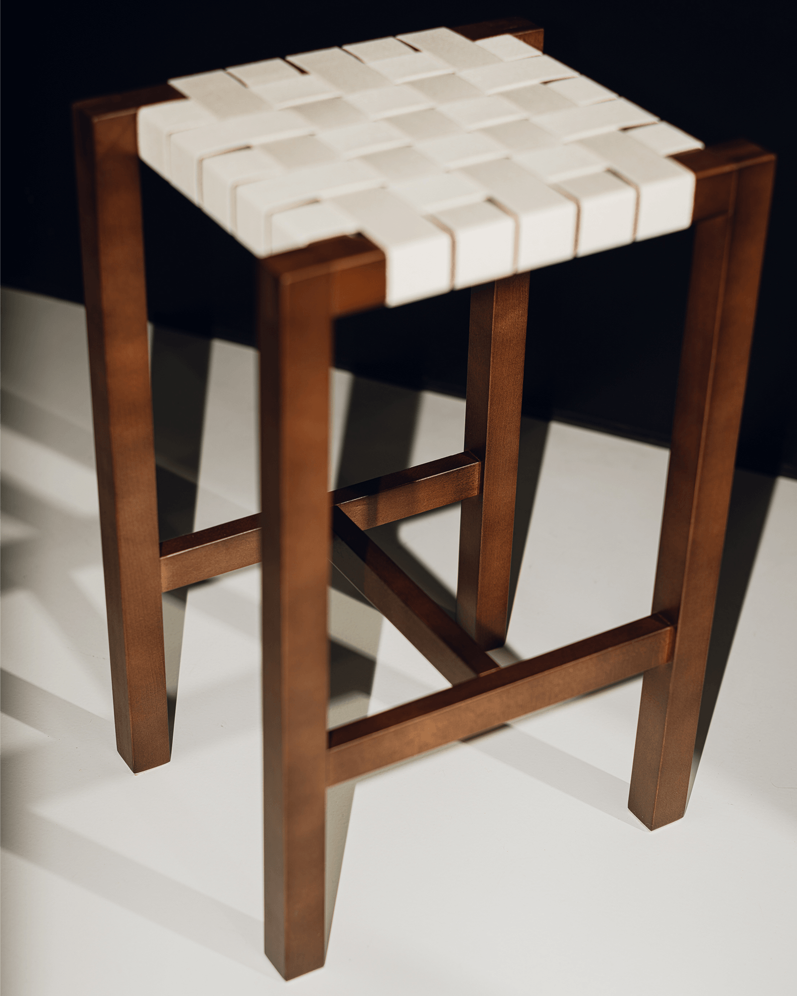 Toli Bar Stool - nooma