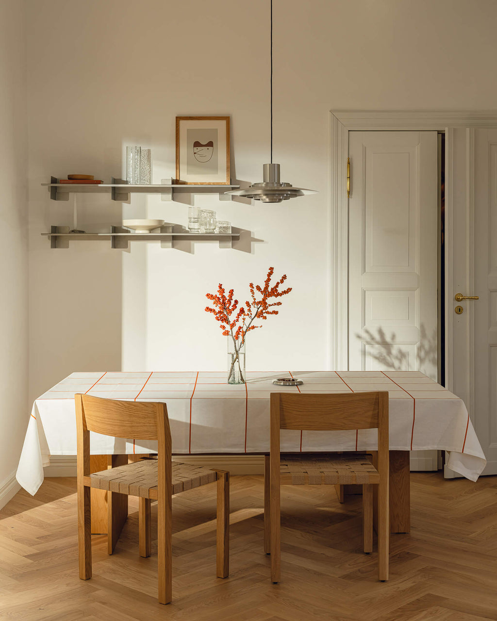 Toli Chair - nooma