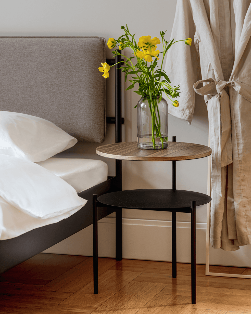 Tu Bedside Table - nooma