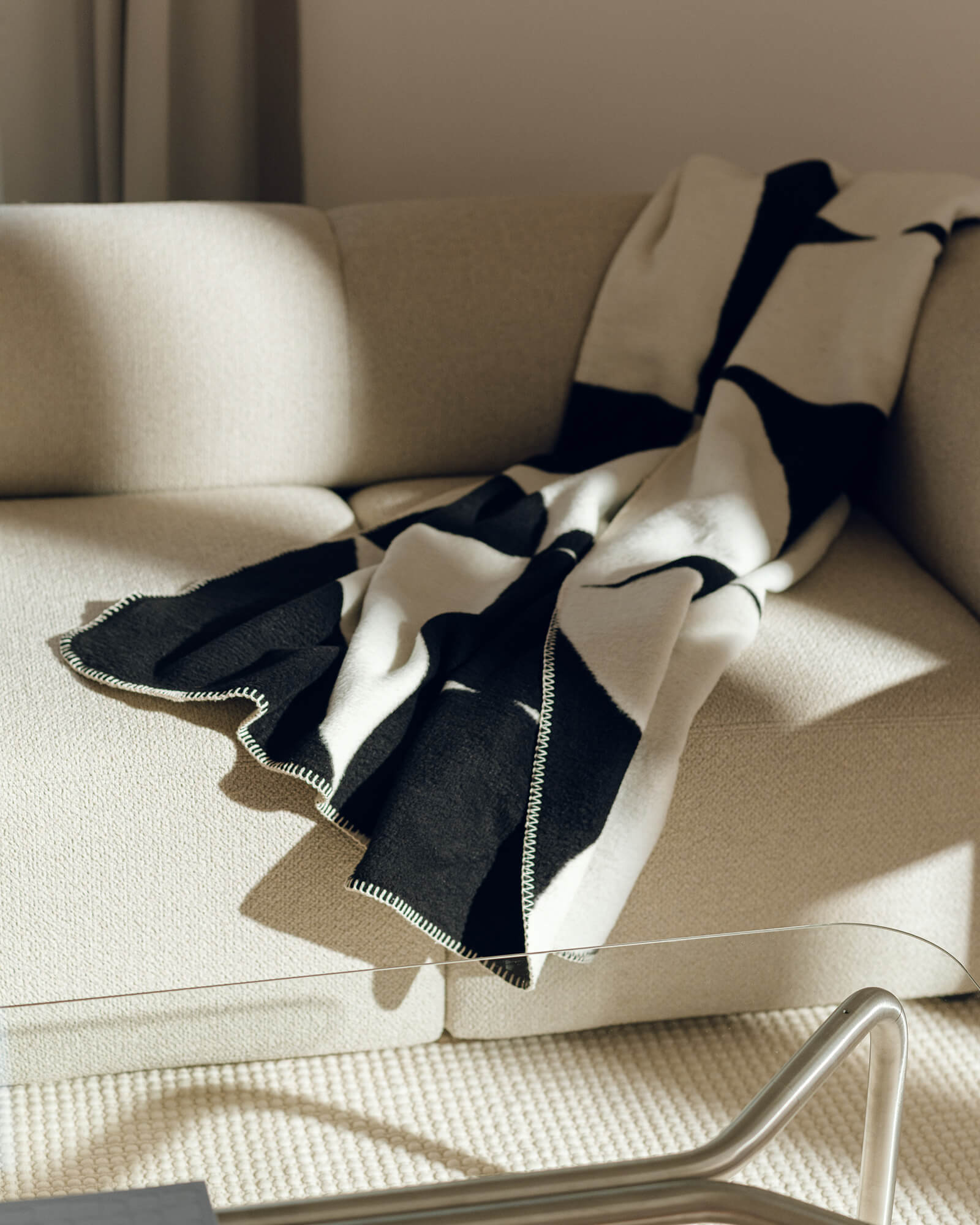 Tul Throw - nooma