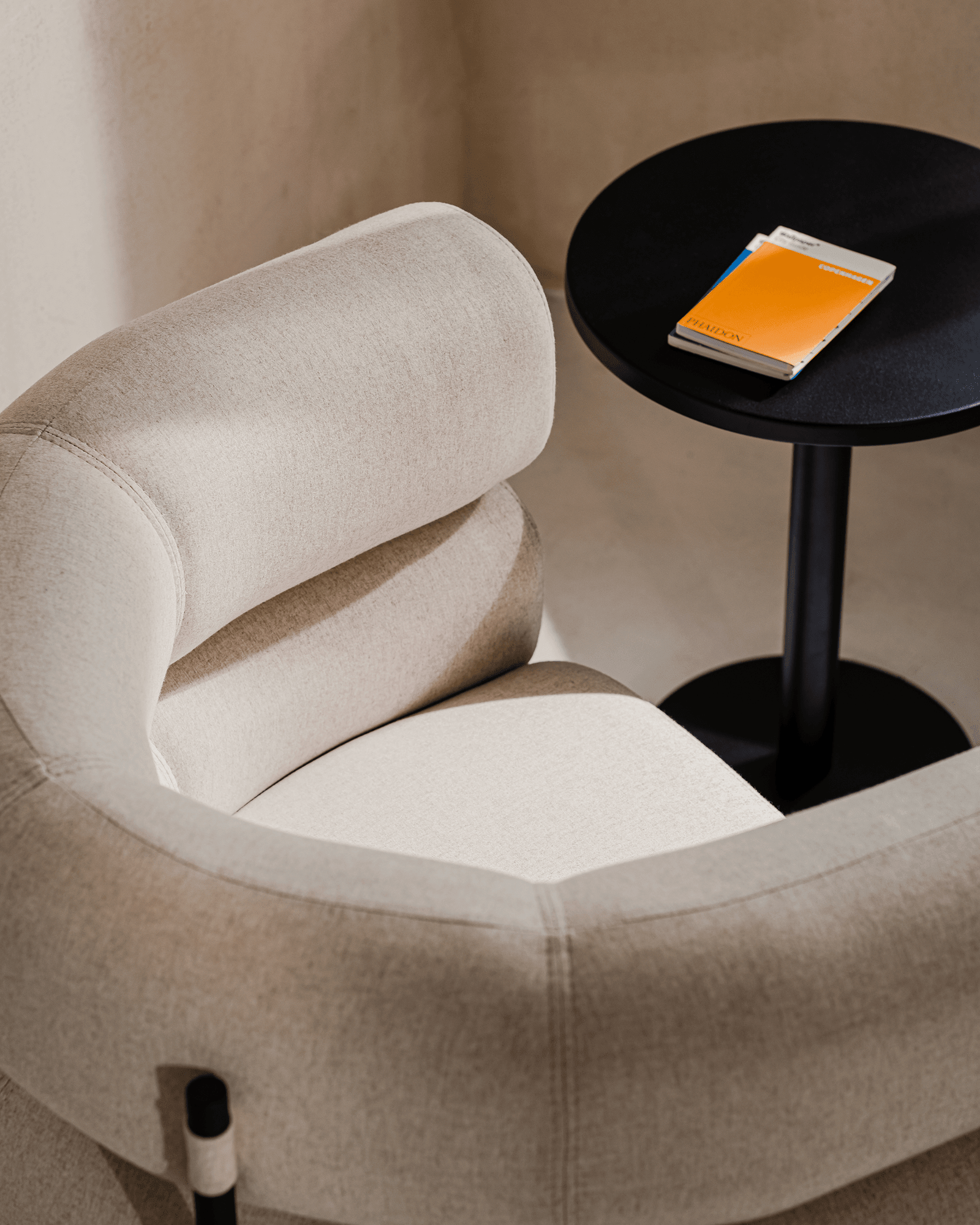 Ubi Armchair - nooma