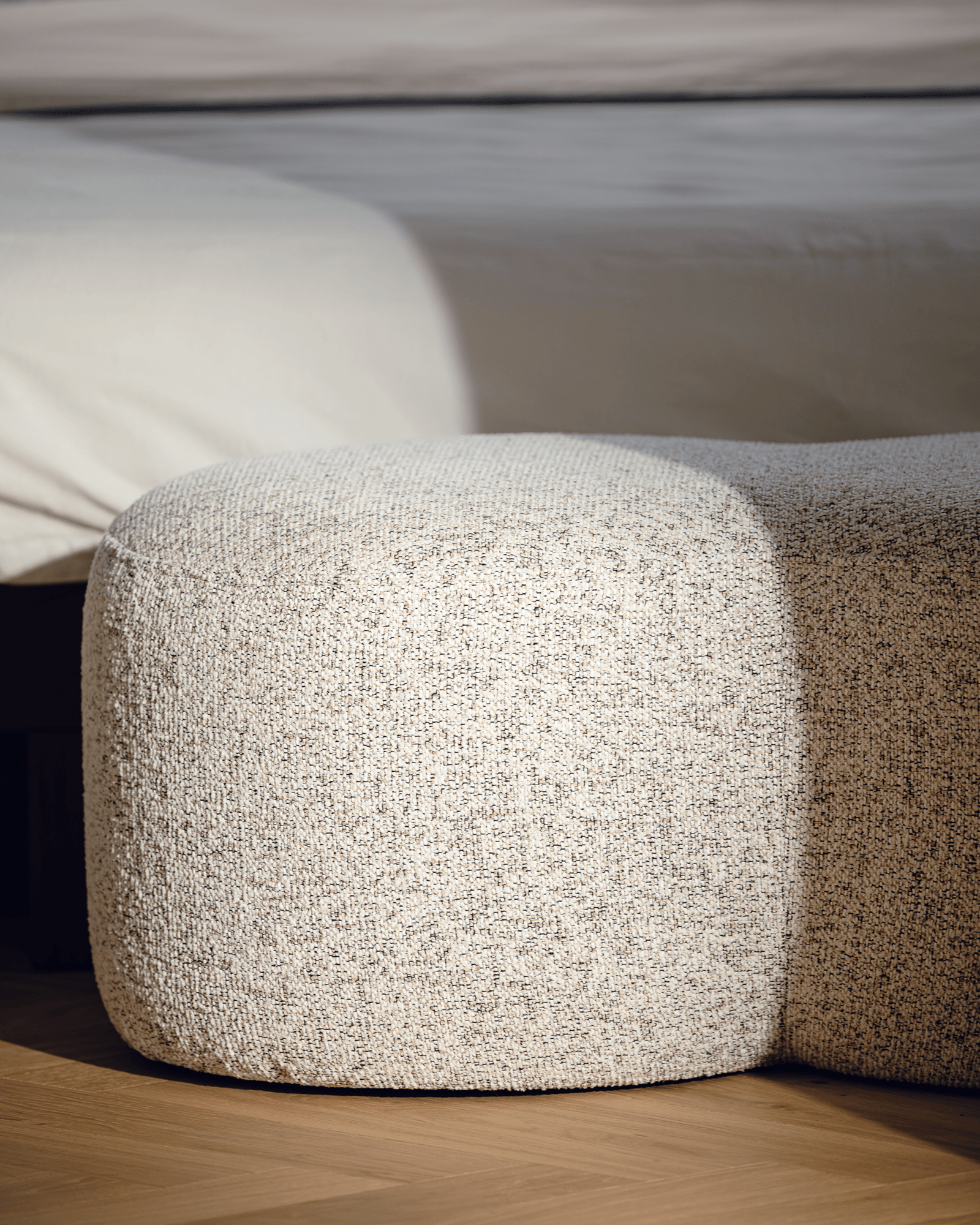 Umbo Pouf - nooma