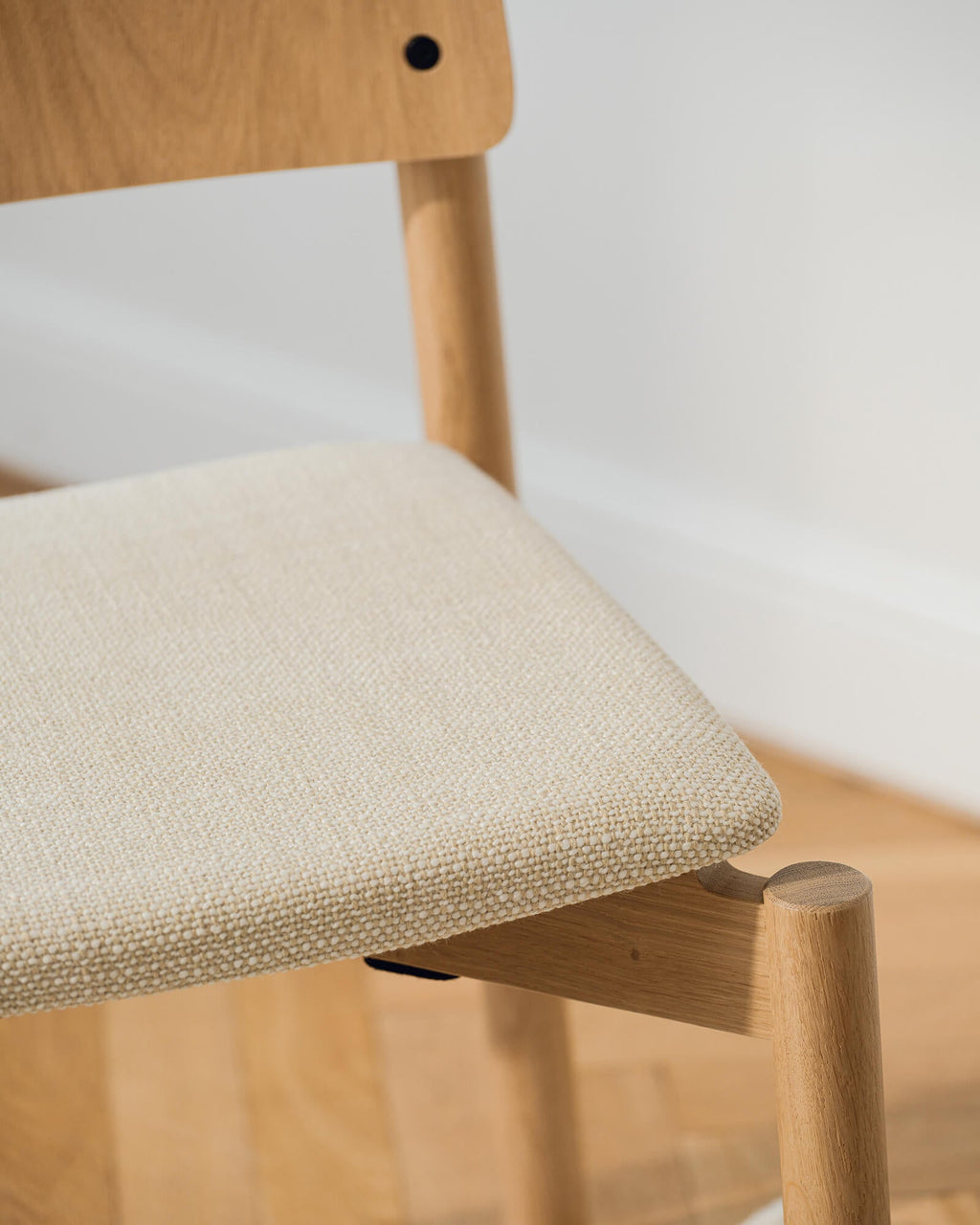 Wem Chair - nooma